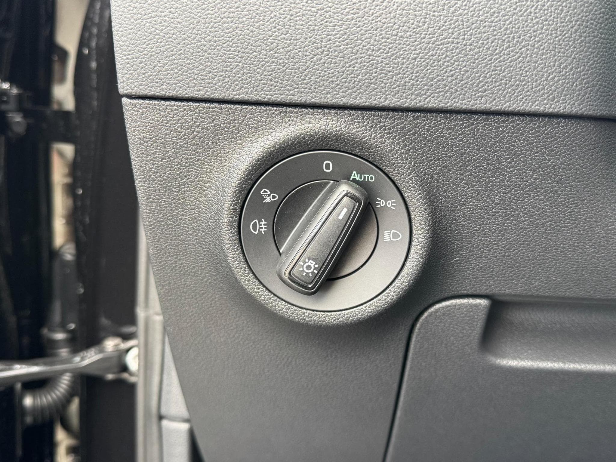 Skoda Karoq Sportline (2026) - Foto 23