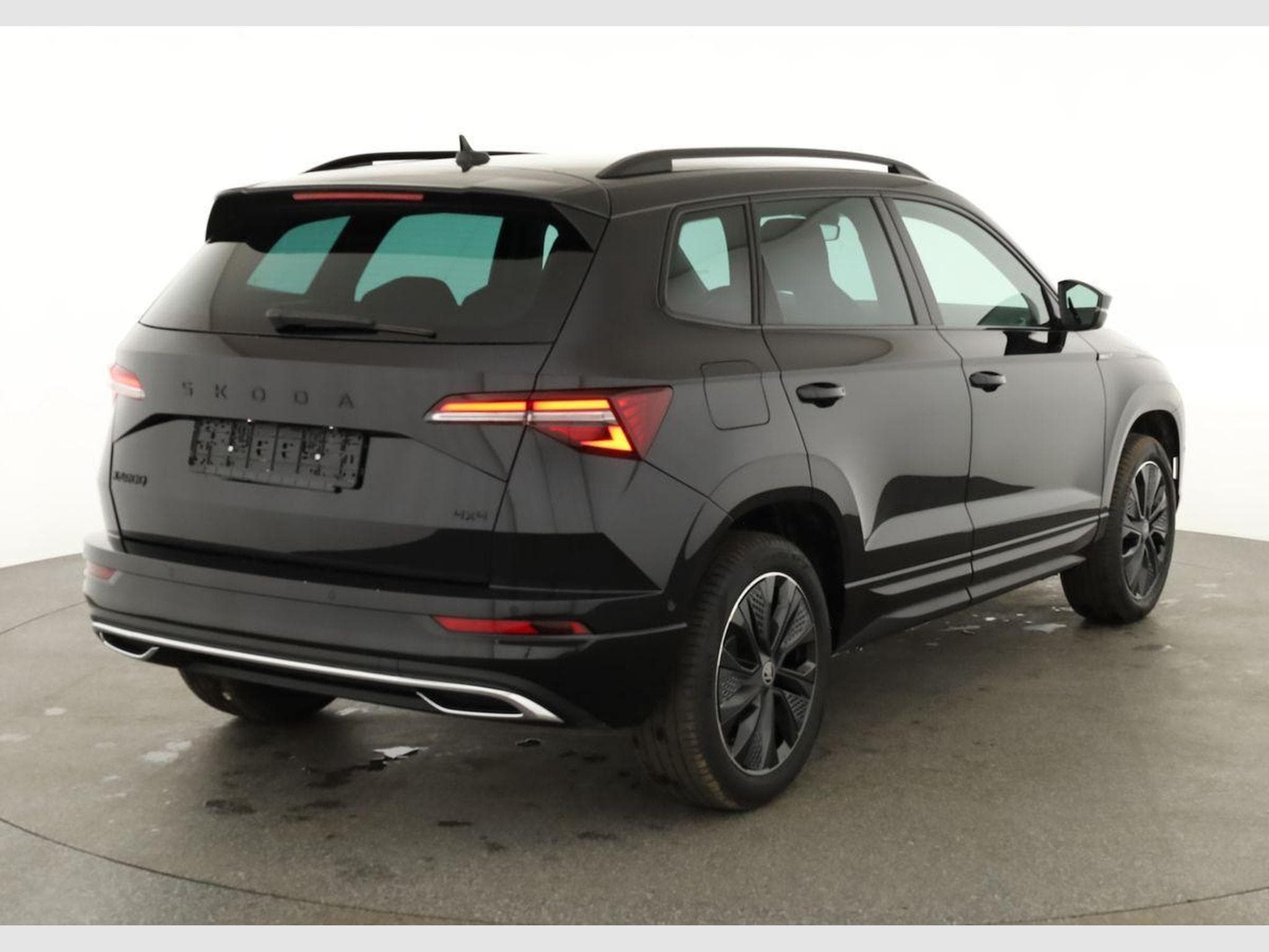 Skoda Karoq Sportline 4x4 (2026) - Foto 2