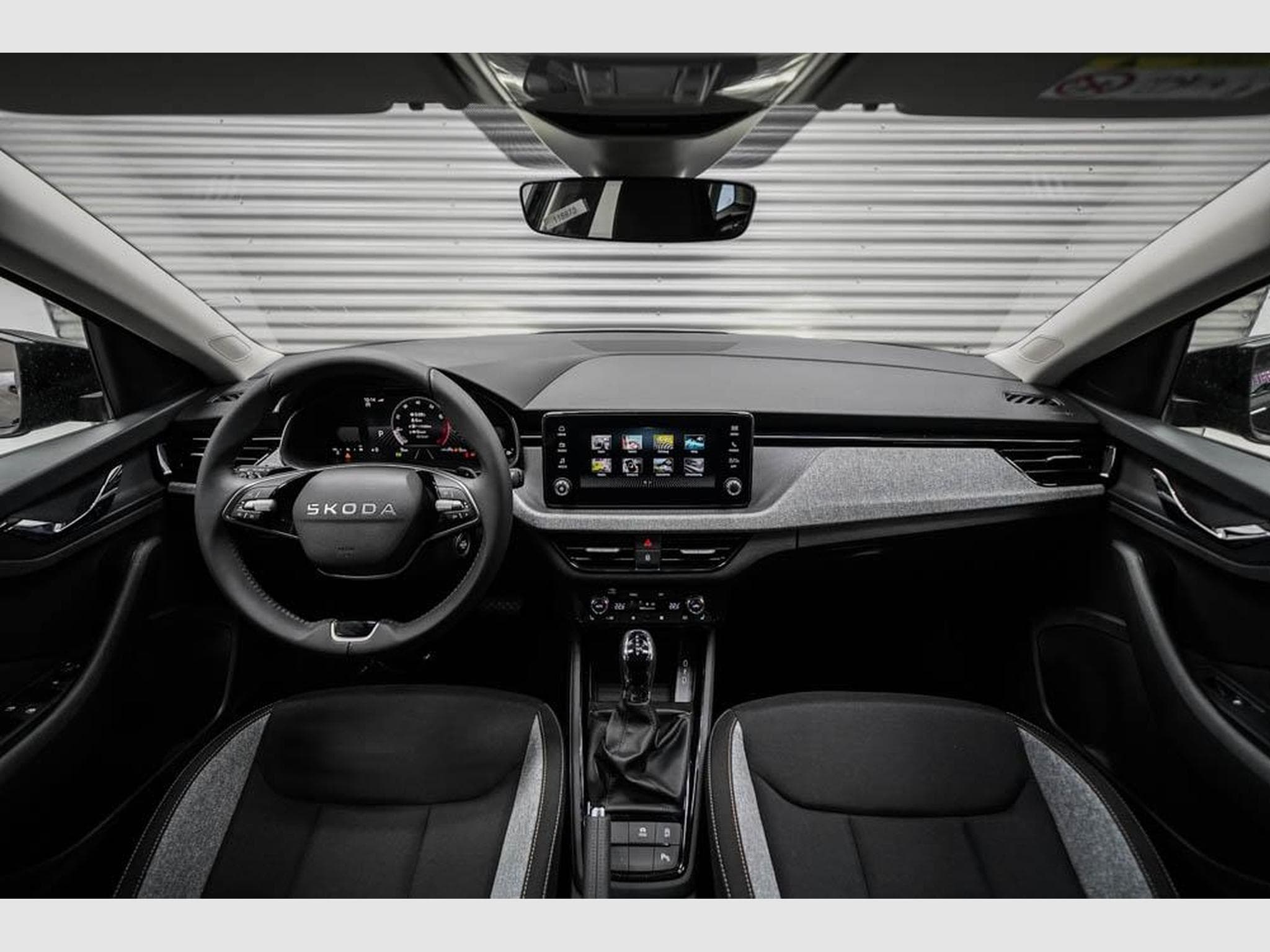 Skoda Scala 1,0 TSI DSG (2026) - Foto 5