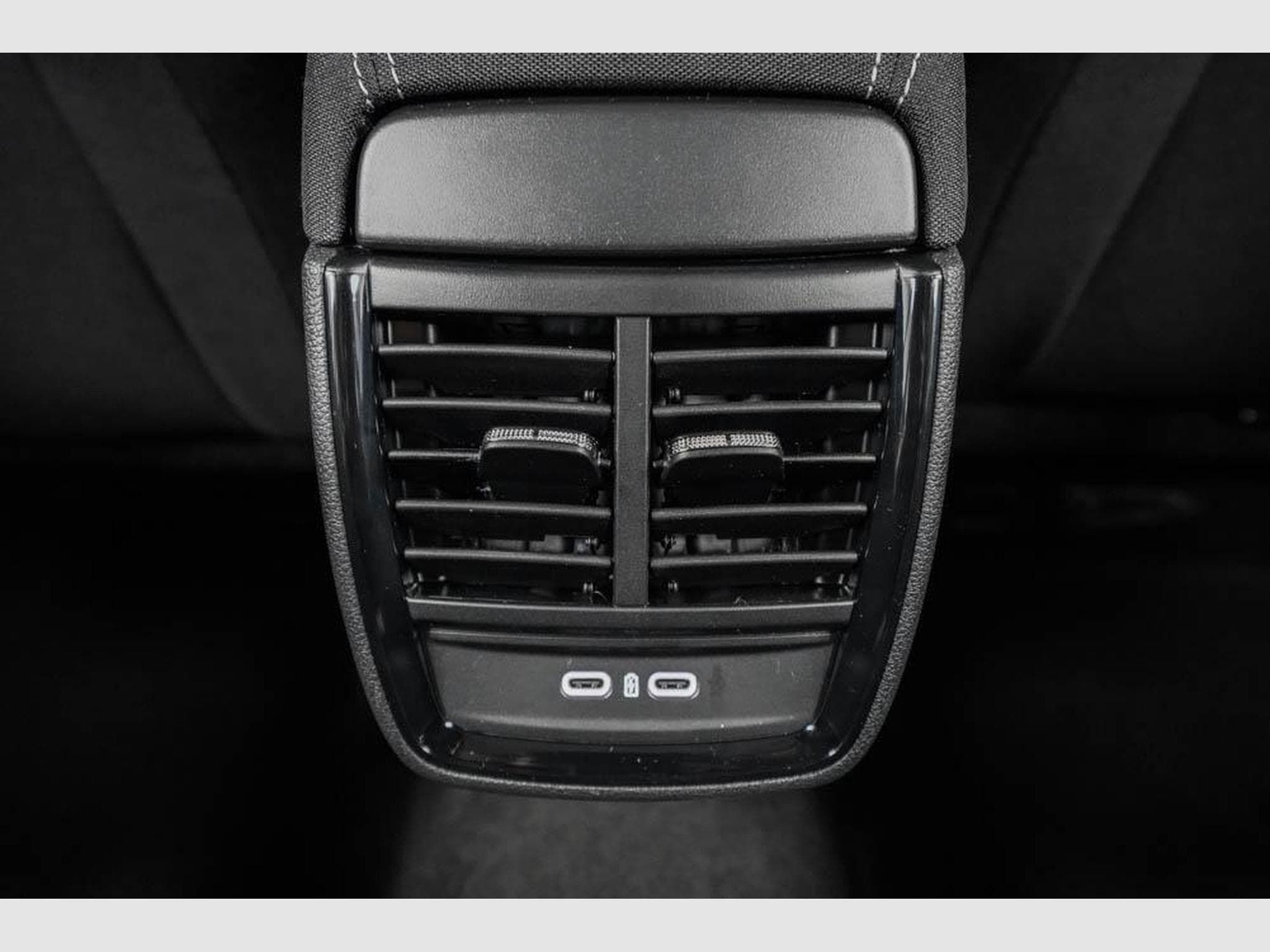 Skoda Scala 1,0 TSI DSG (2026) - Foto 17