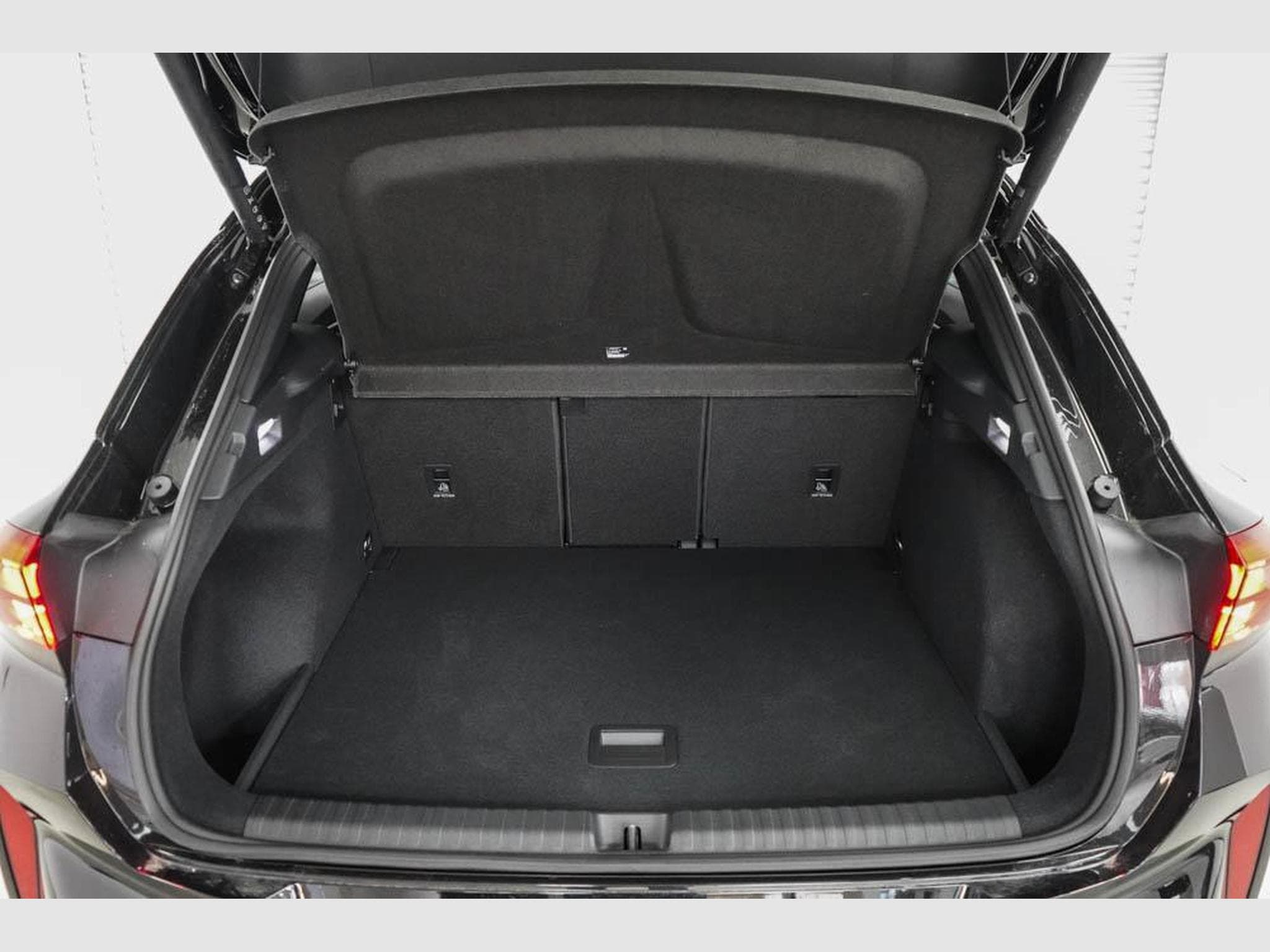 Cupra Terramar 2,0 TSI DSG (2025) - Foto 19