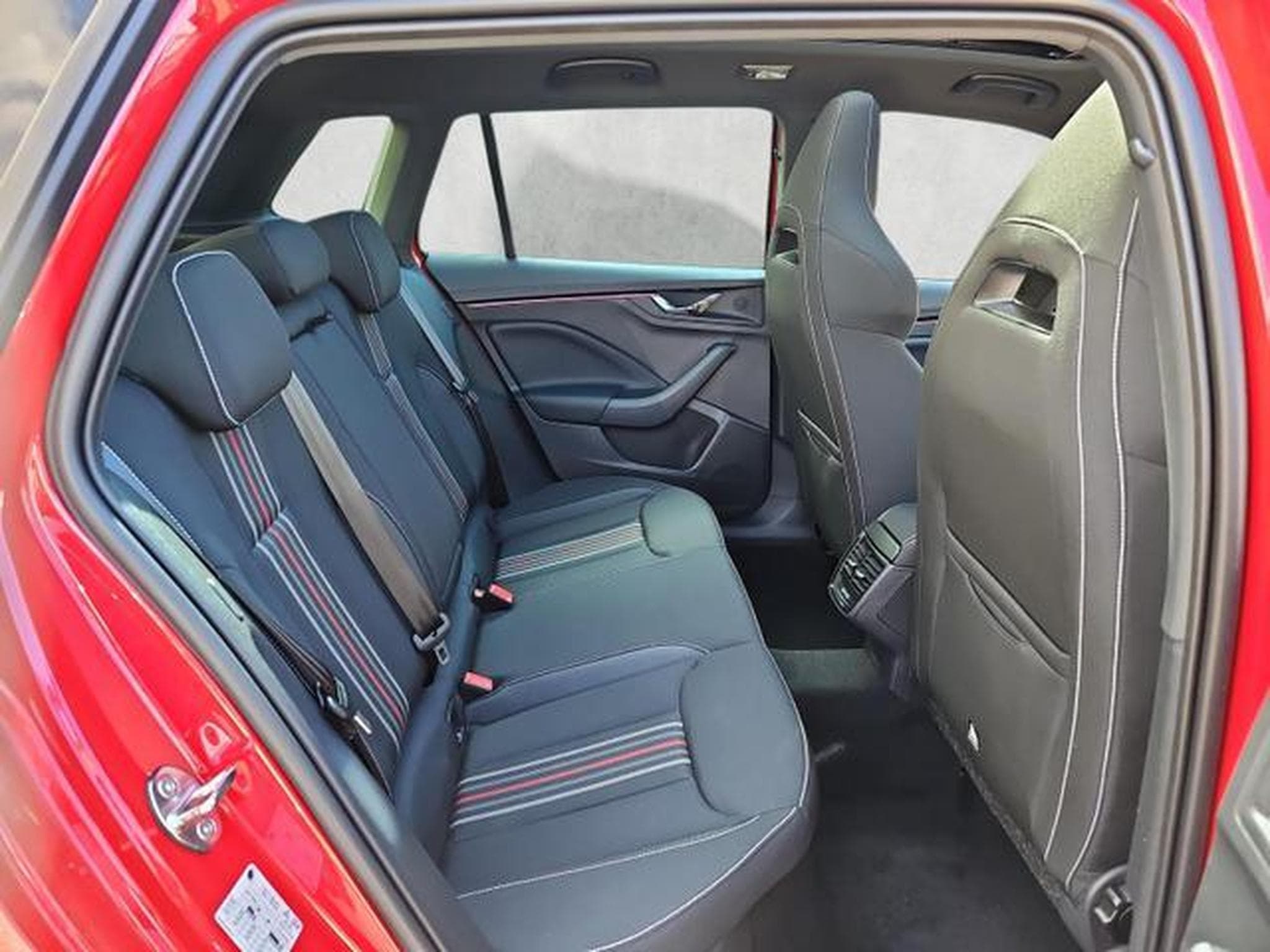 Skoda Kamiq Monte Carlo (2026) - Foto 13