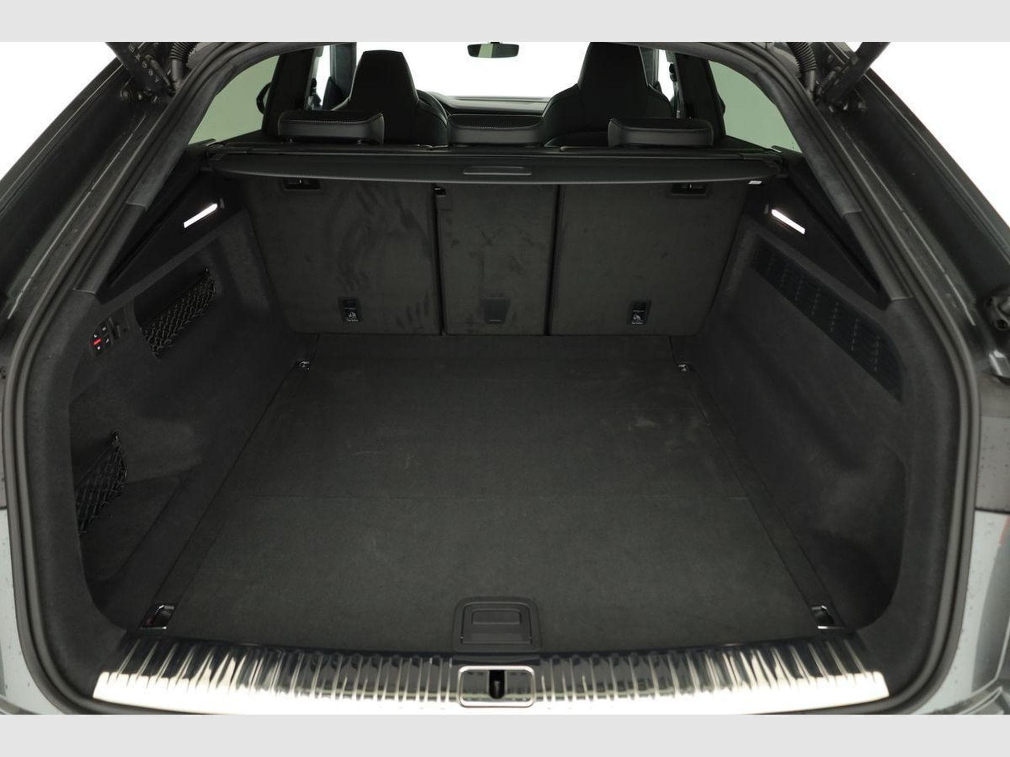 Audi Q8 50 TDI quattro (2026) - Foto 14