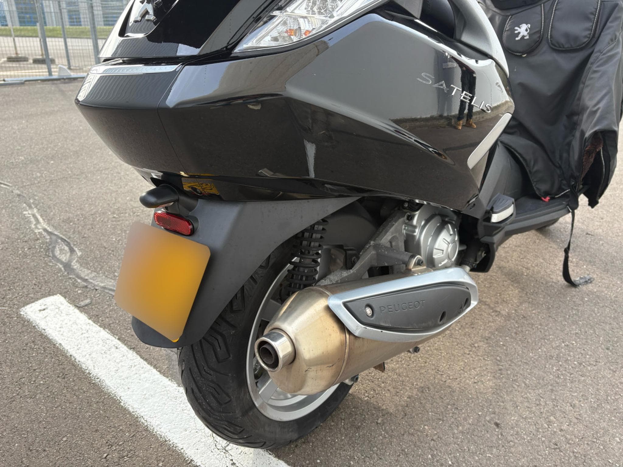 Peugeot Satelis 400 (2015) - Photo 12