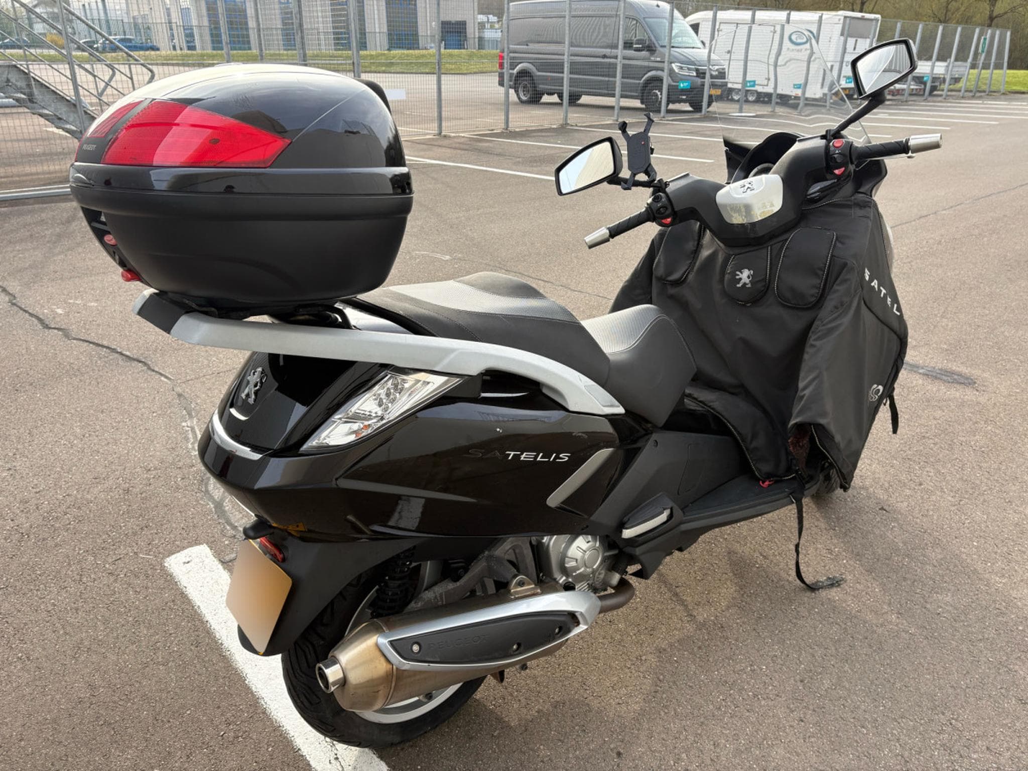 Peugeot Satelis 400 (2015) - Photo 2