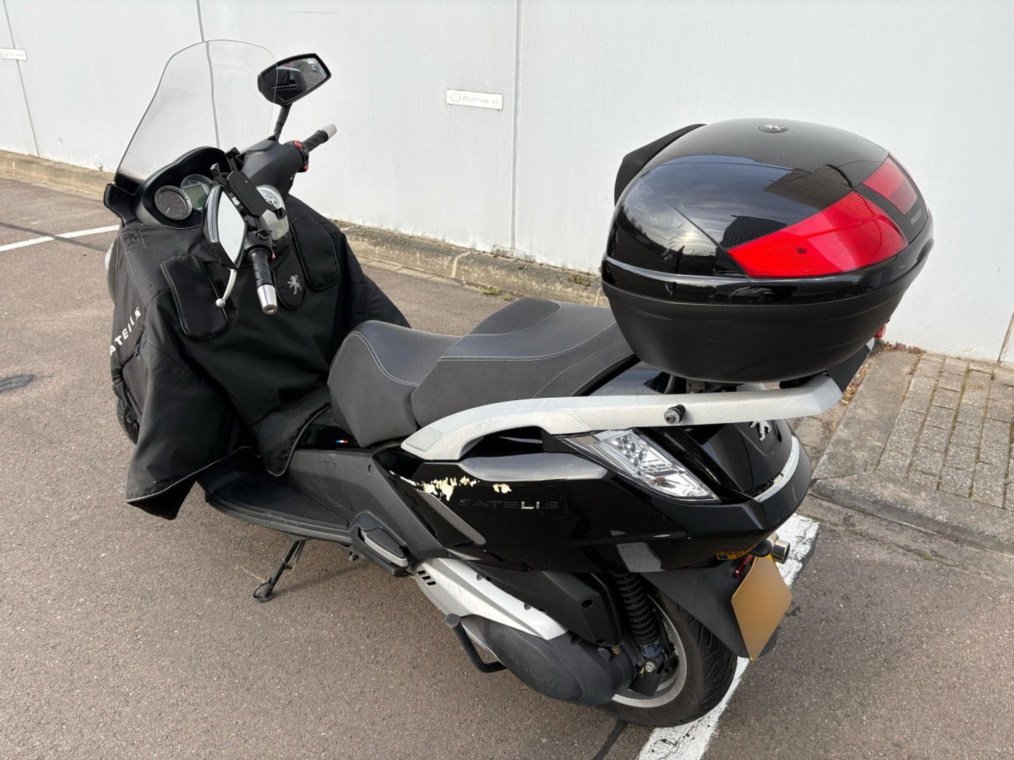 Peugeot Satelis 400 (2015) - Photo 4