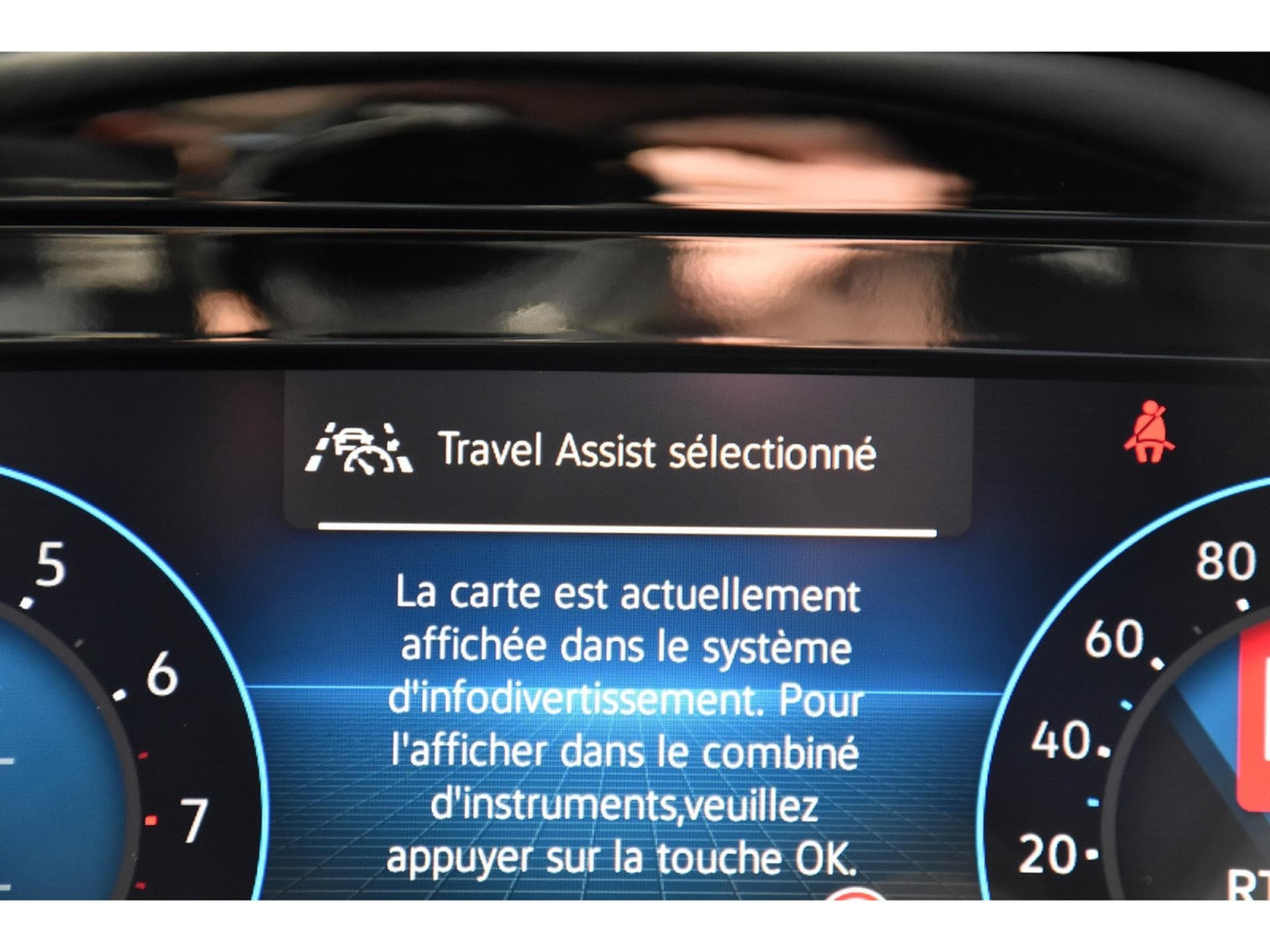 VW Golf R 2.0 TSI 4Motion DSG TRAVEL SIDE HARMAN/KARDON JA19 1° MAIN (2024) - Foto 17