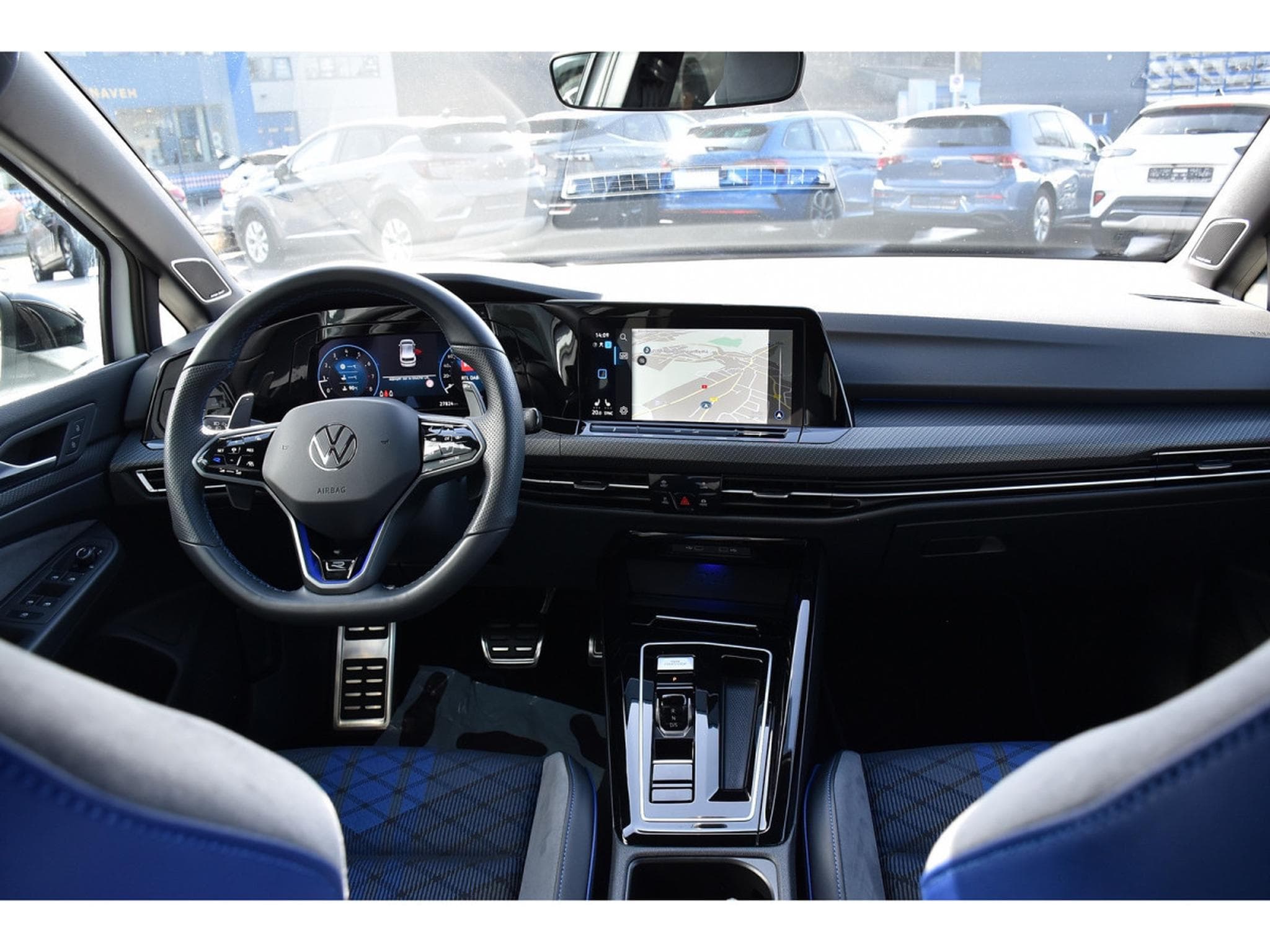 VW Golf R 2.0 TSI 4Motion DSG TRAVEL SIDE HARMAN/KARDON JA19 1° MAIN (2024) - Foto 9