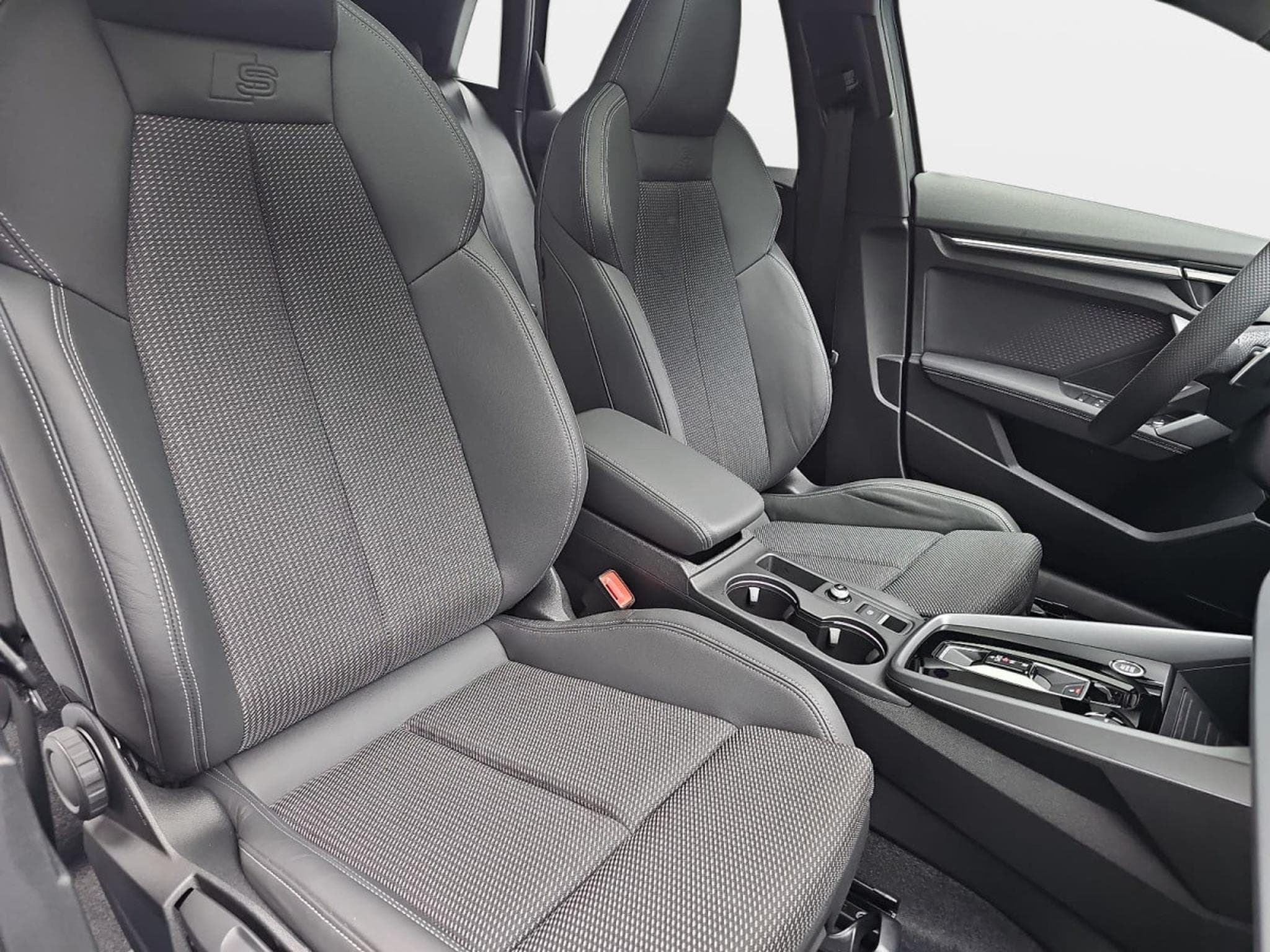 Audi A3 35 TFSi 150 Sportback S-tronic (2025) - Foto 15