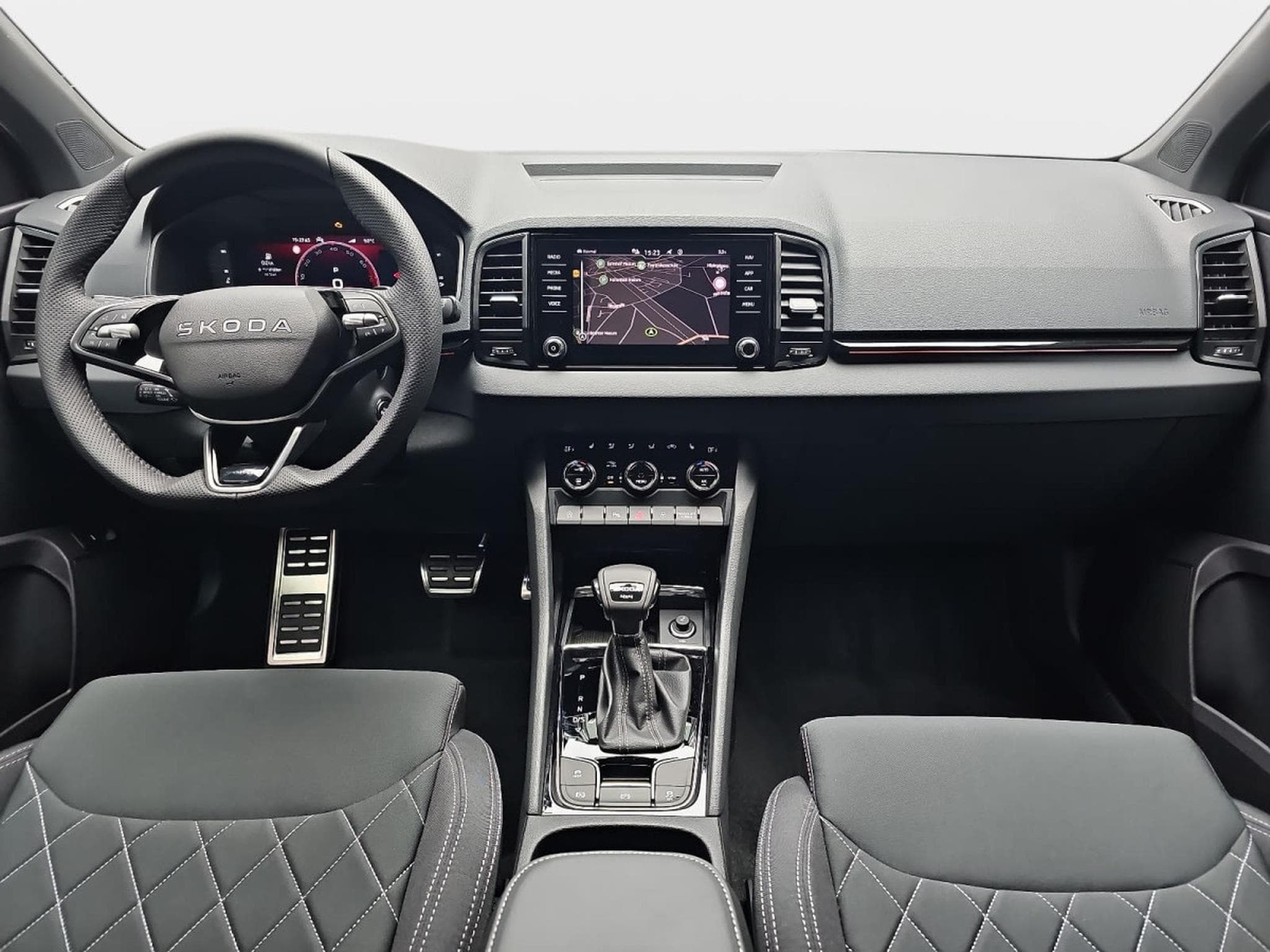 Skoda Karoq 2.0 TSI 190 DSG SPORTLINE 4x4 (2025) - Foto 8