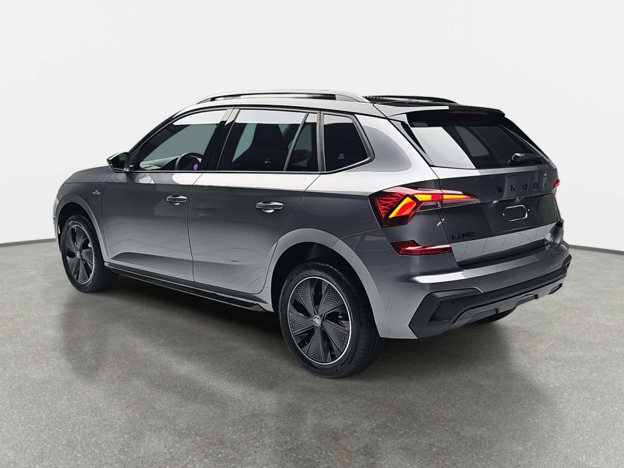 Skoda Kamiq 1.0 TSi 116 DSG Monte Carlo (2025) - Foto 5