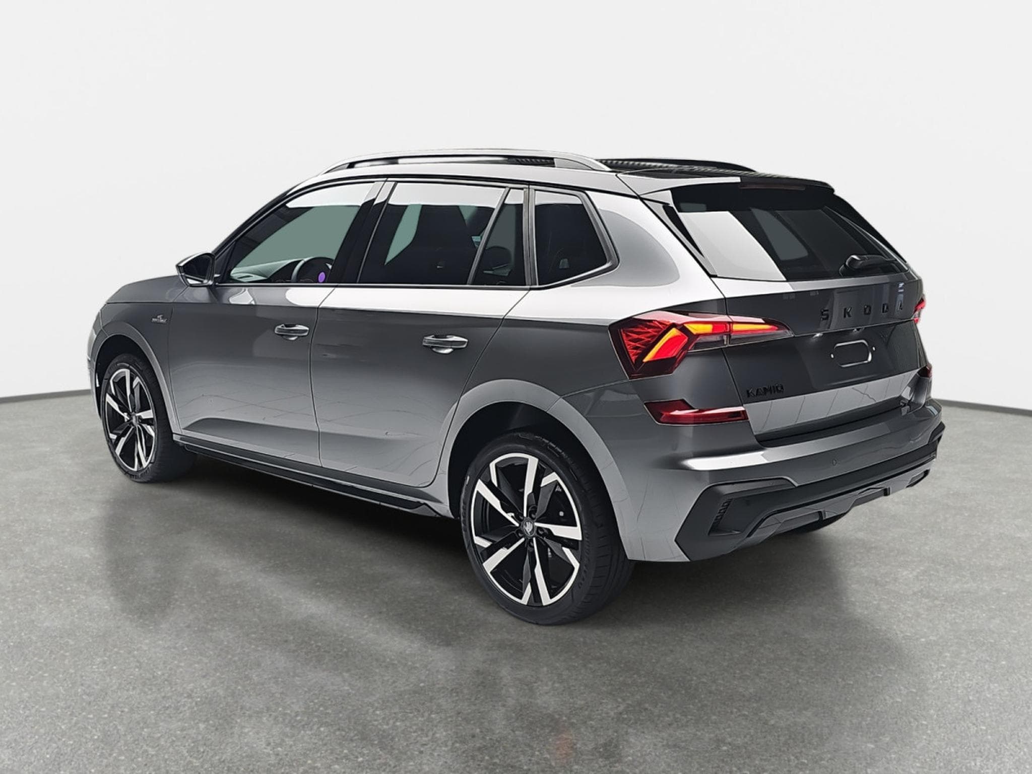 Skoda Kamiq 1.5 TSi 150 DSG Monte Carlo (2025) - Foto 4