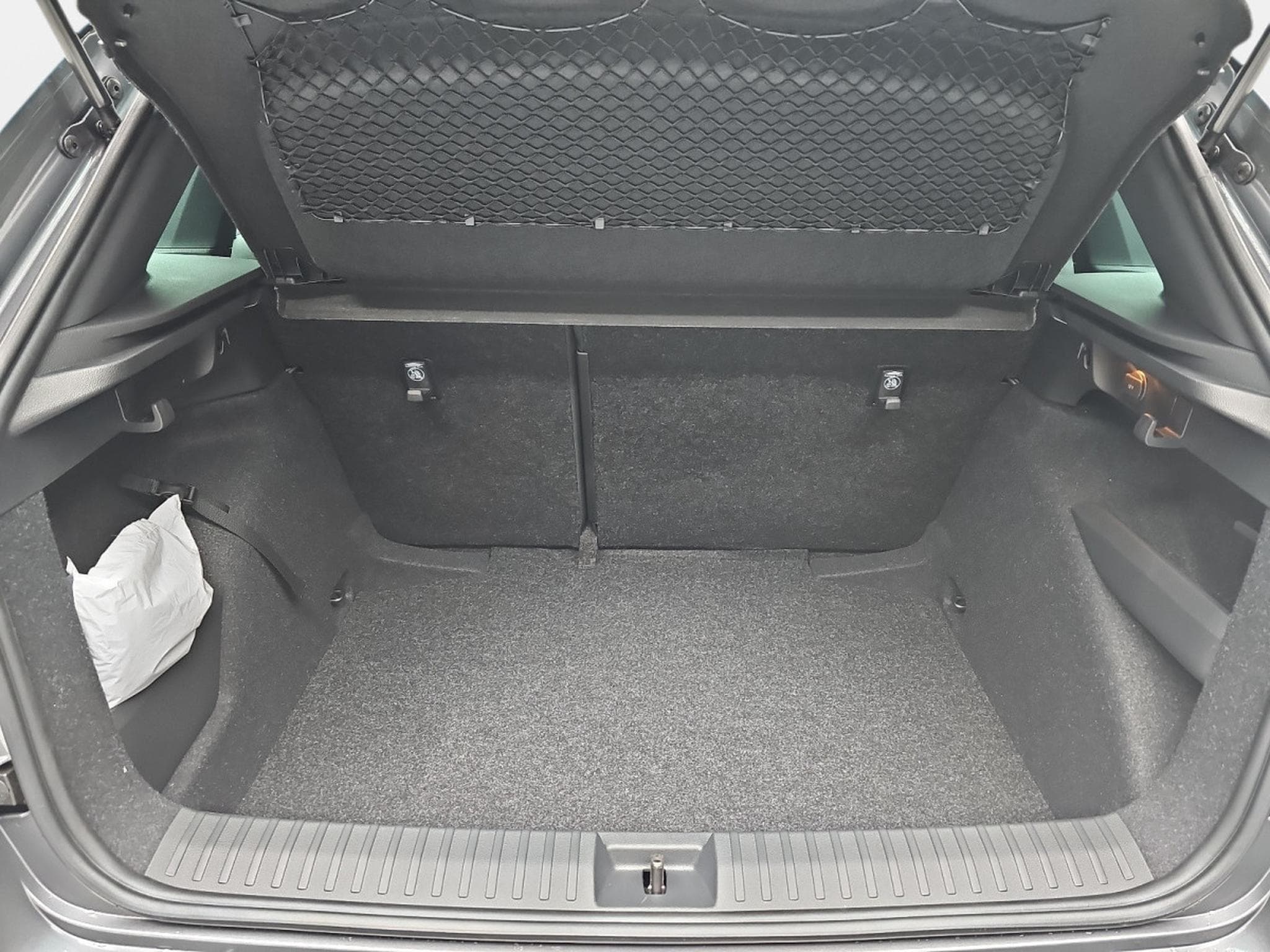 Skoda Kamiq 1.5 TSi 150 DSG Monte Carlo (2026) - Foto 14