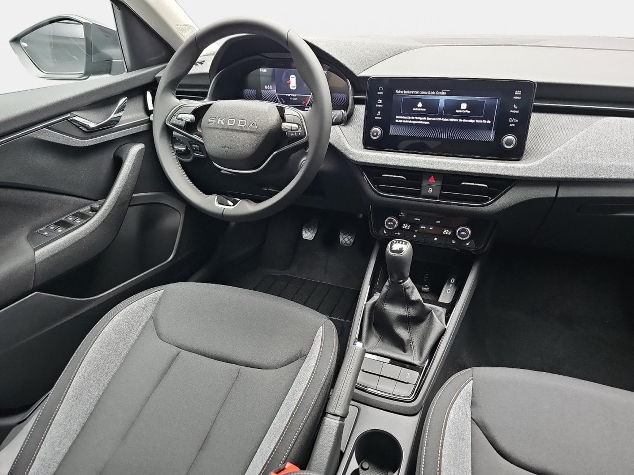 Skoda Kamiq 1.0 TSi 116 DSG 130 Year (2025) - Foto 7