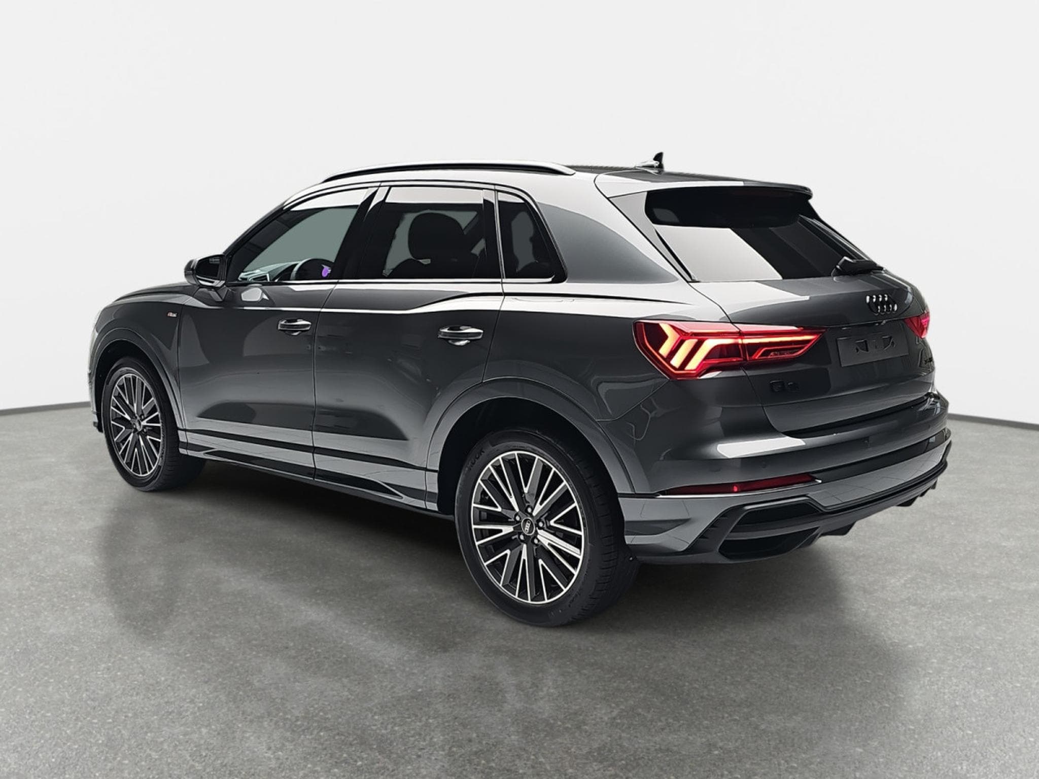 Audi Q3 35 TFSI S-Tronic 150  S-Line (2025) - Foto 5