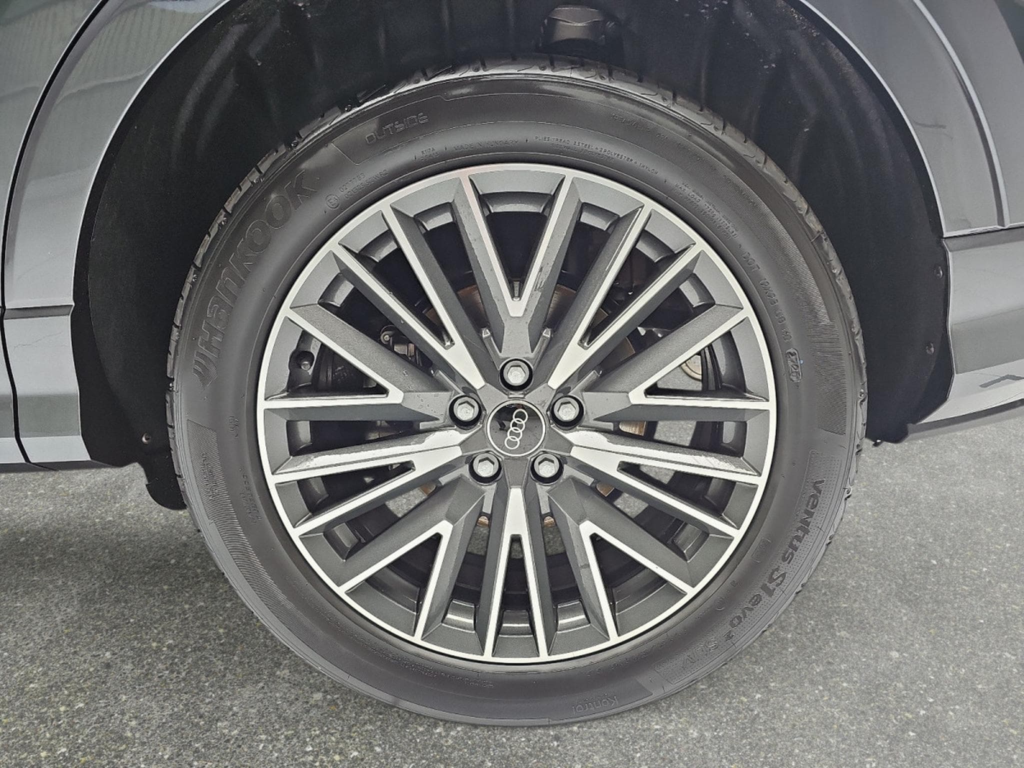 Audi Q3 35 TFSI S-Tronic 150  S-Line (2025) - Foto 6