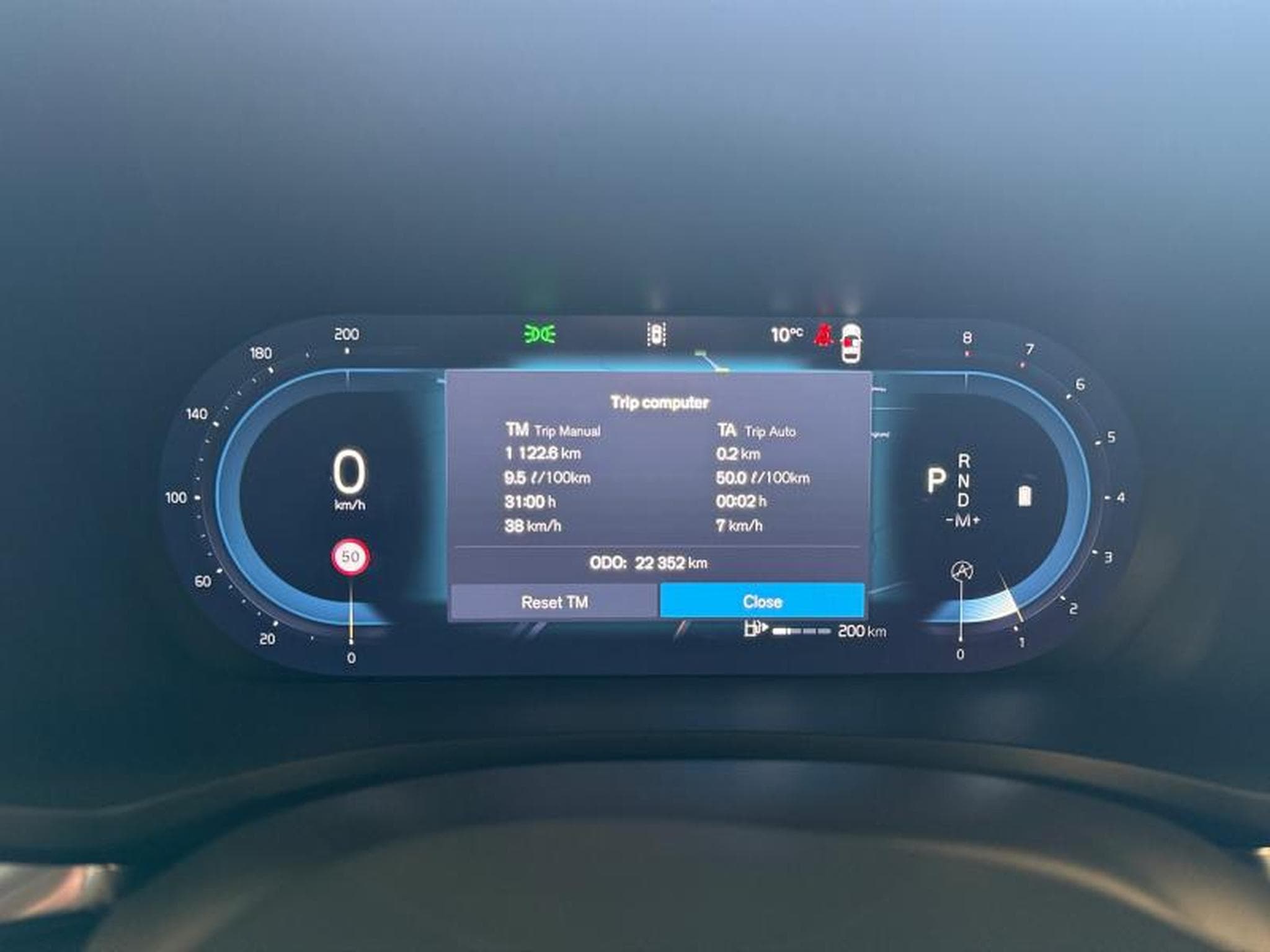 Volvo V60 B4 Plus Dark / Essence (2025) - Foto 18