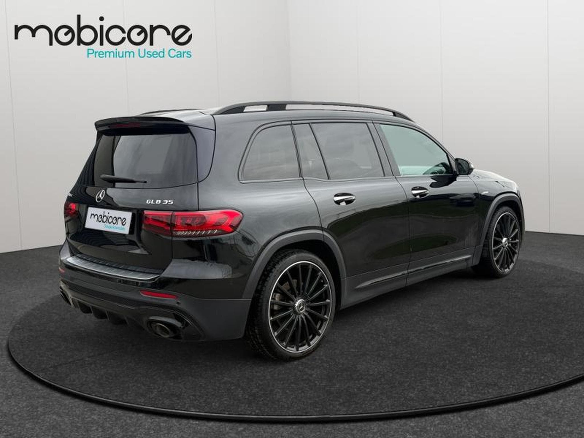 Mercedes GLB 35 AMG 4 MATIC Premium Plus / Essence (2021) - Foto 2