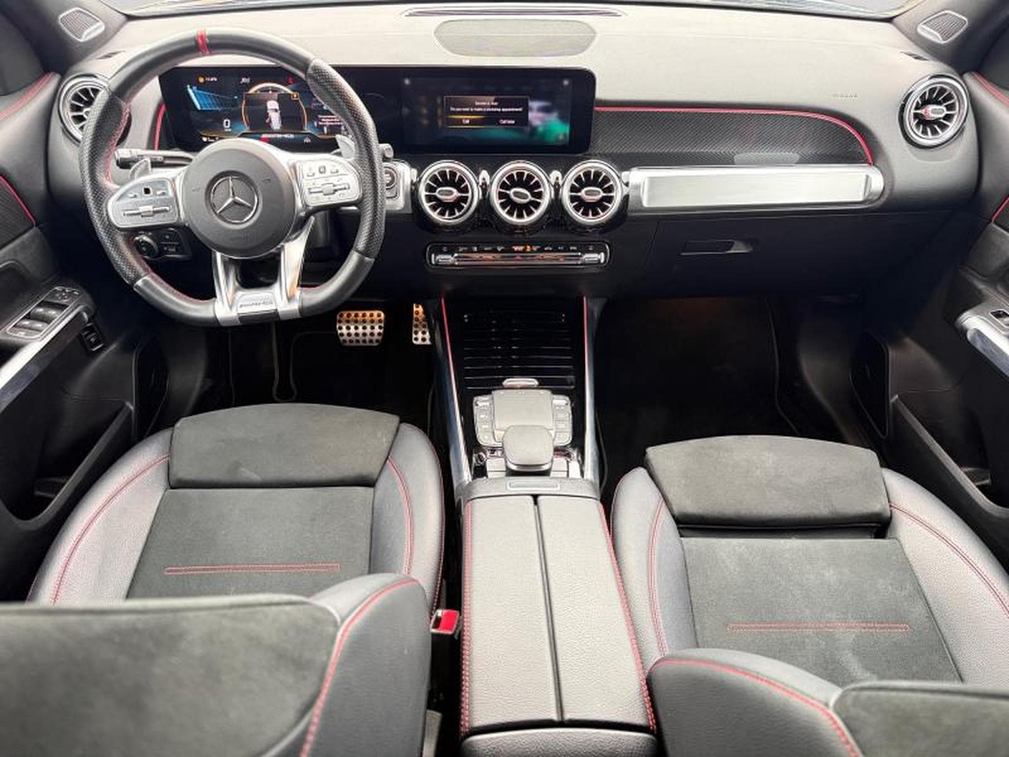 Mercedes GLB 35 AMG 4 MATIC Premium Plus / Essence (2021) - Foto 3