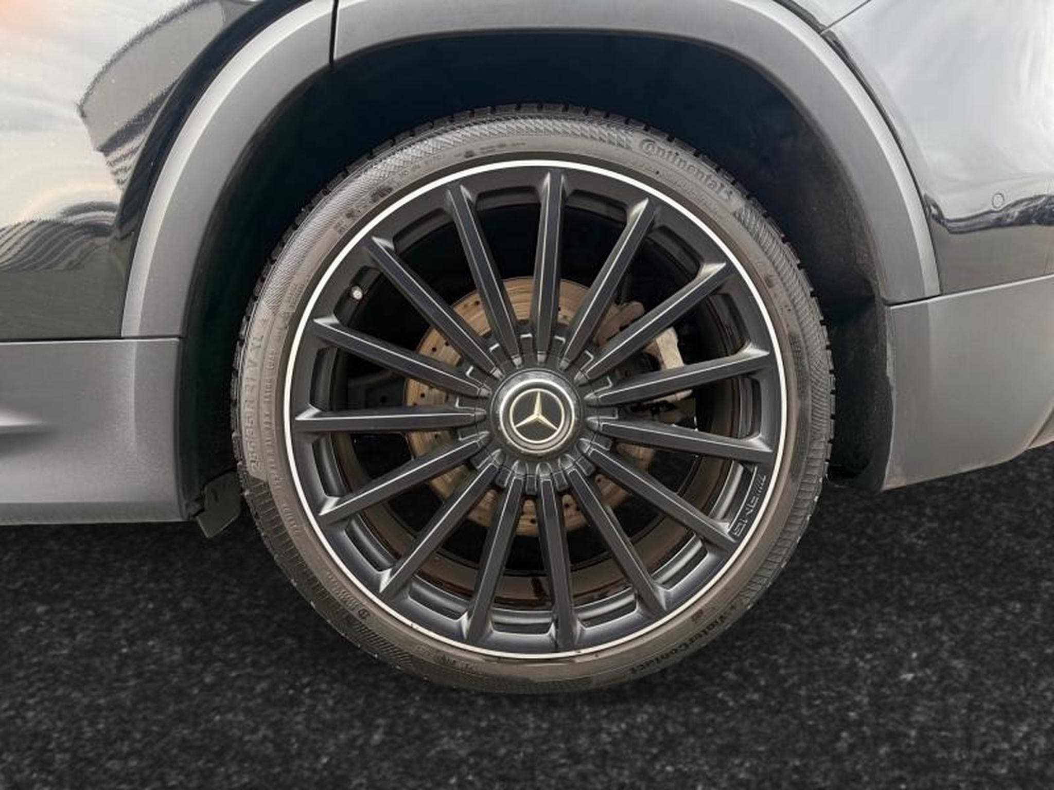 Mercedes GLB 35 AMG 4 MATIC Premium Plus / Essence (2021) - Foto 9