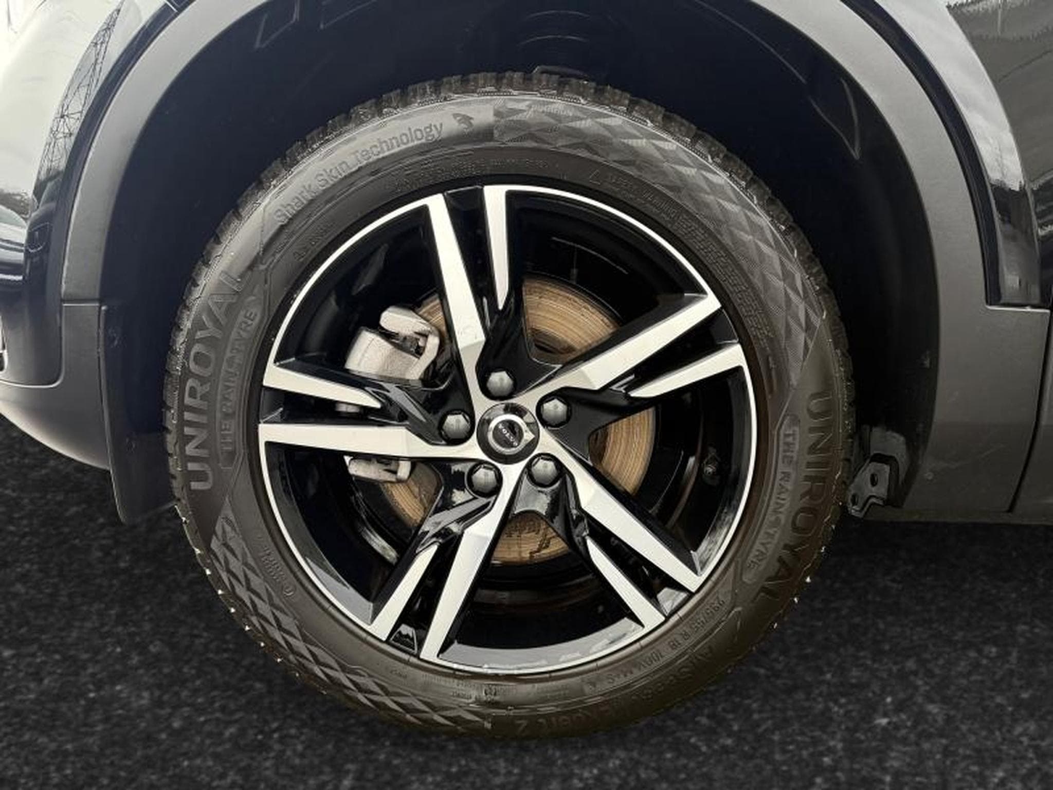 Volvo XC40 B3 Plus Dark / Essence (2025) - Foto 14