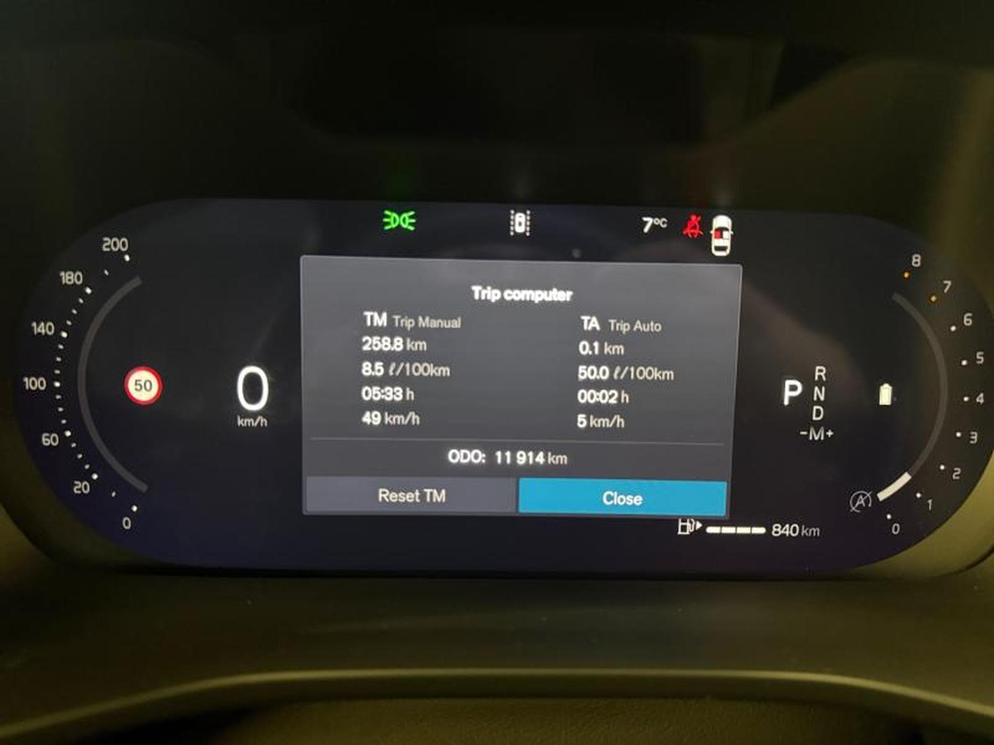 Volvo XC40 B3 Plus Dark / Essence (2025) - Foto 18