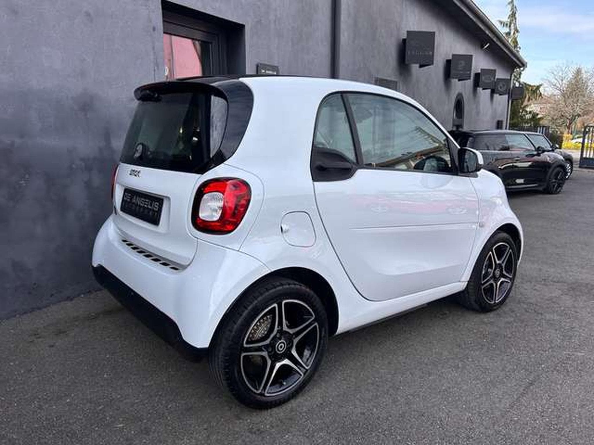 smart forTwo EQ (2021) - Photo 11