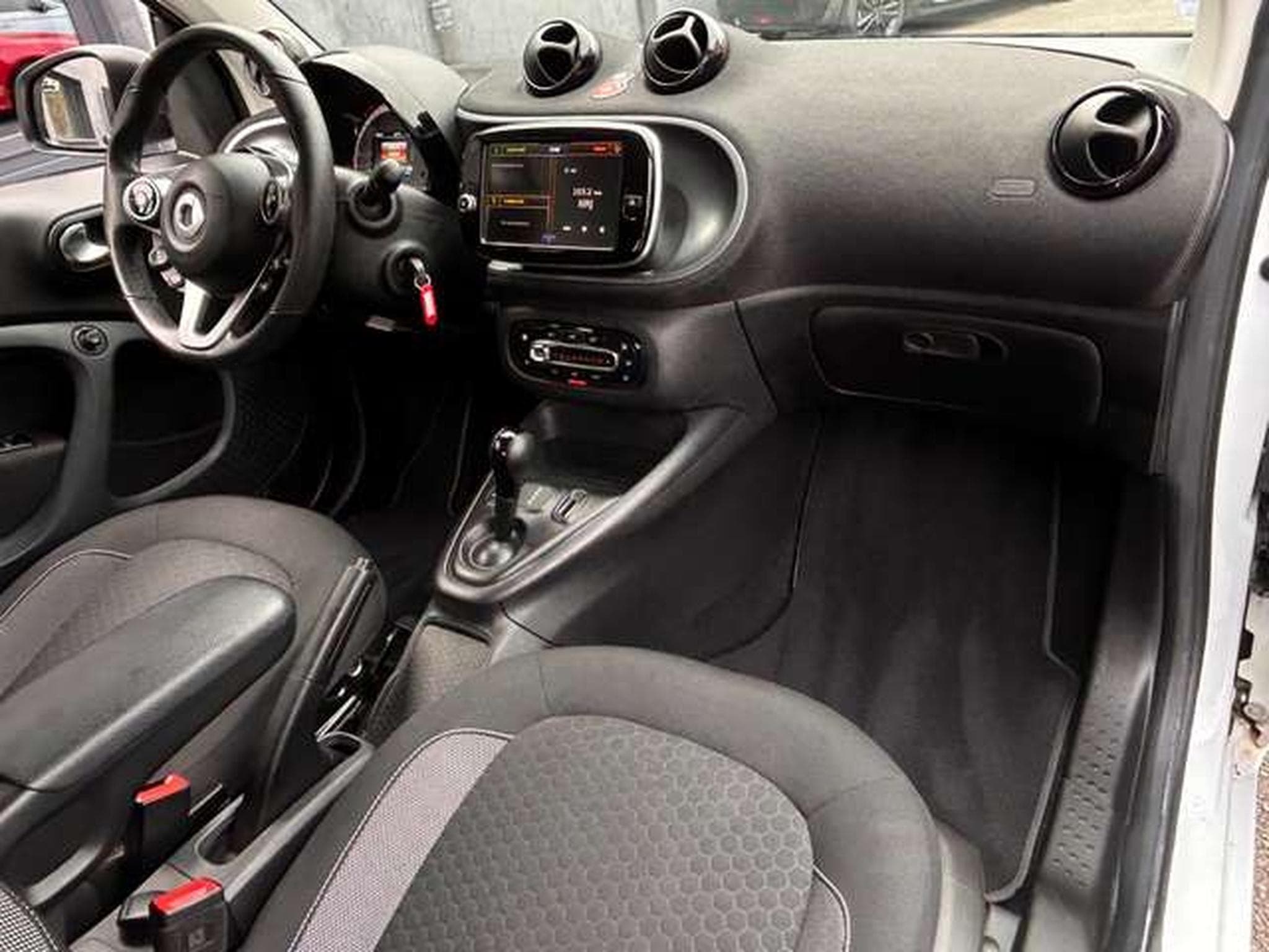 smart forTwo EQ (2021) - Photo 15