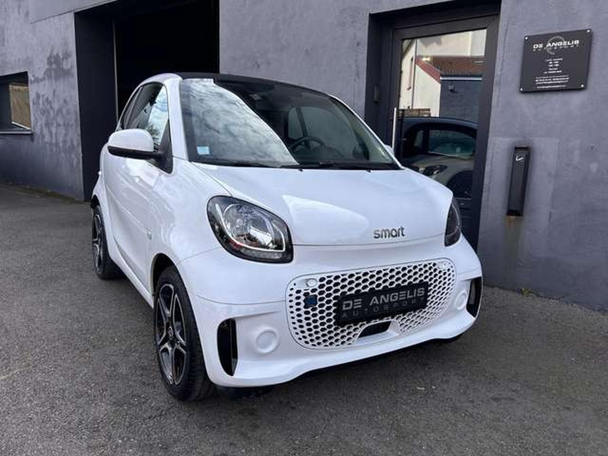 smart forTwo EQ (2021) - Photo 9