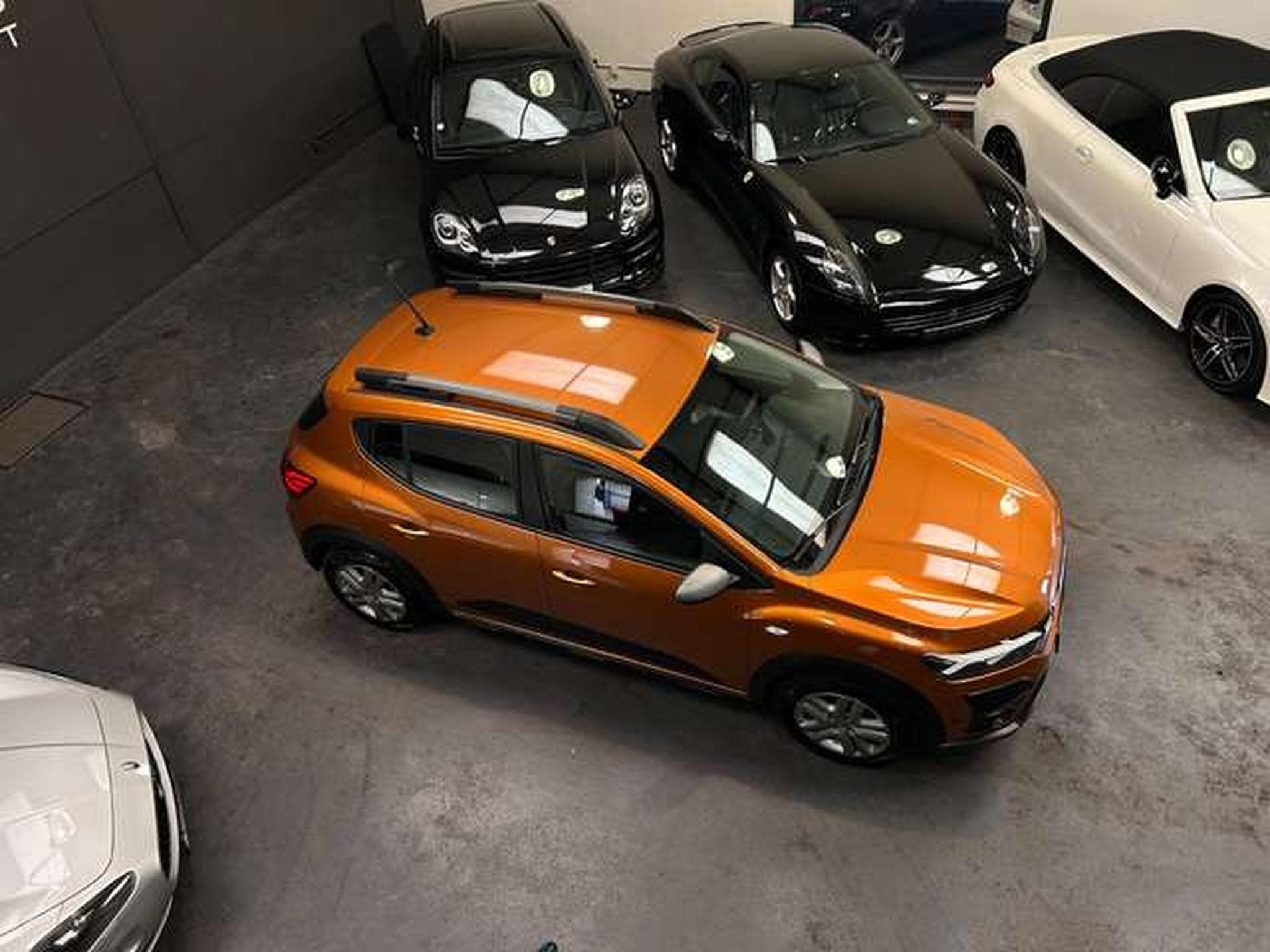 Dacia Sandero 1.0 TCE 91 STEPWAY (2023) - Photo 2