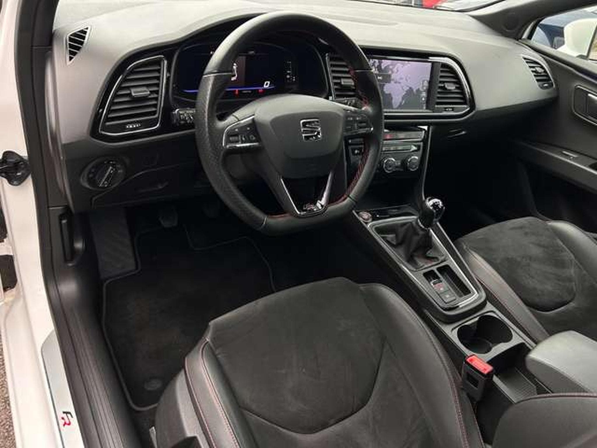 SEAT Leon 1.4 TSI 150 FR (2018) - Photo 12