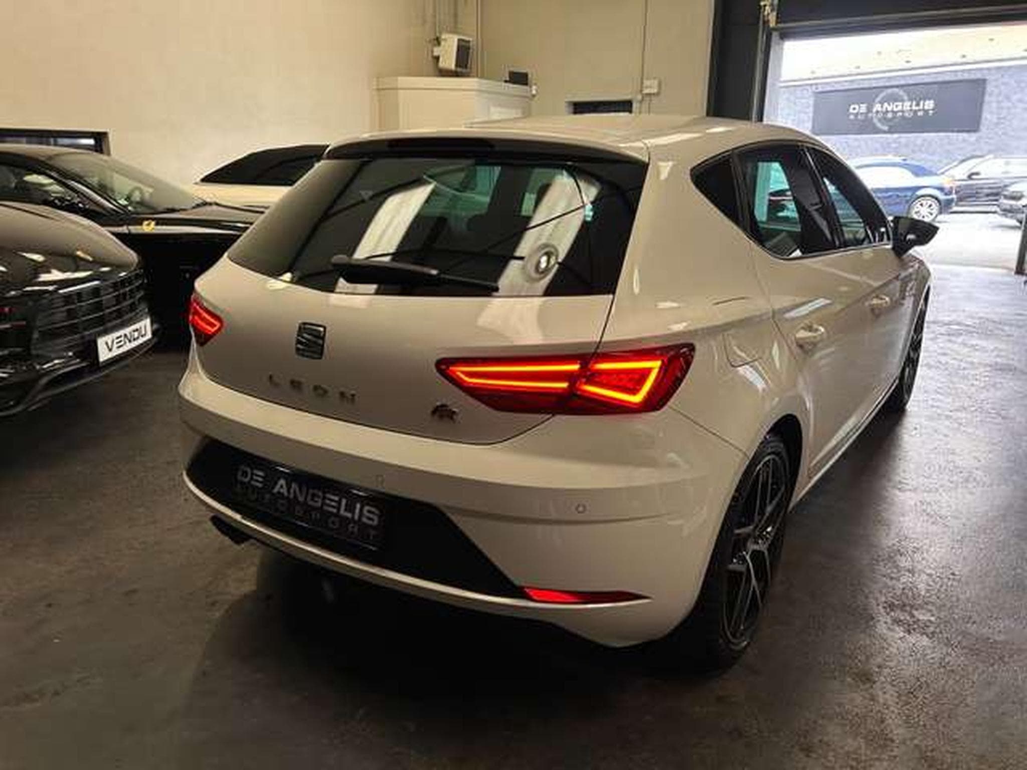 SEAT Leon 1.4 TSI 150 FR (2018) - Photo 5