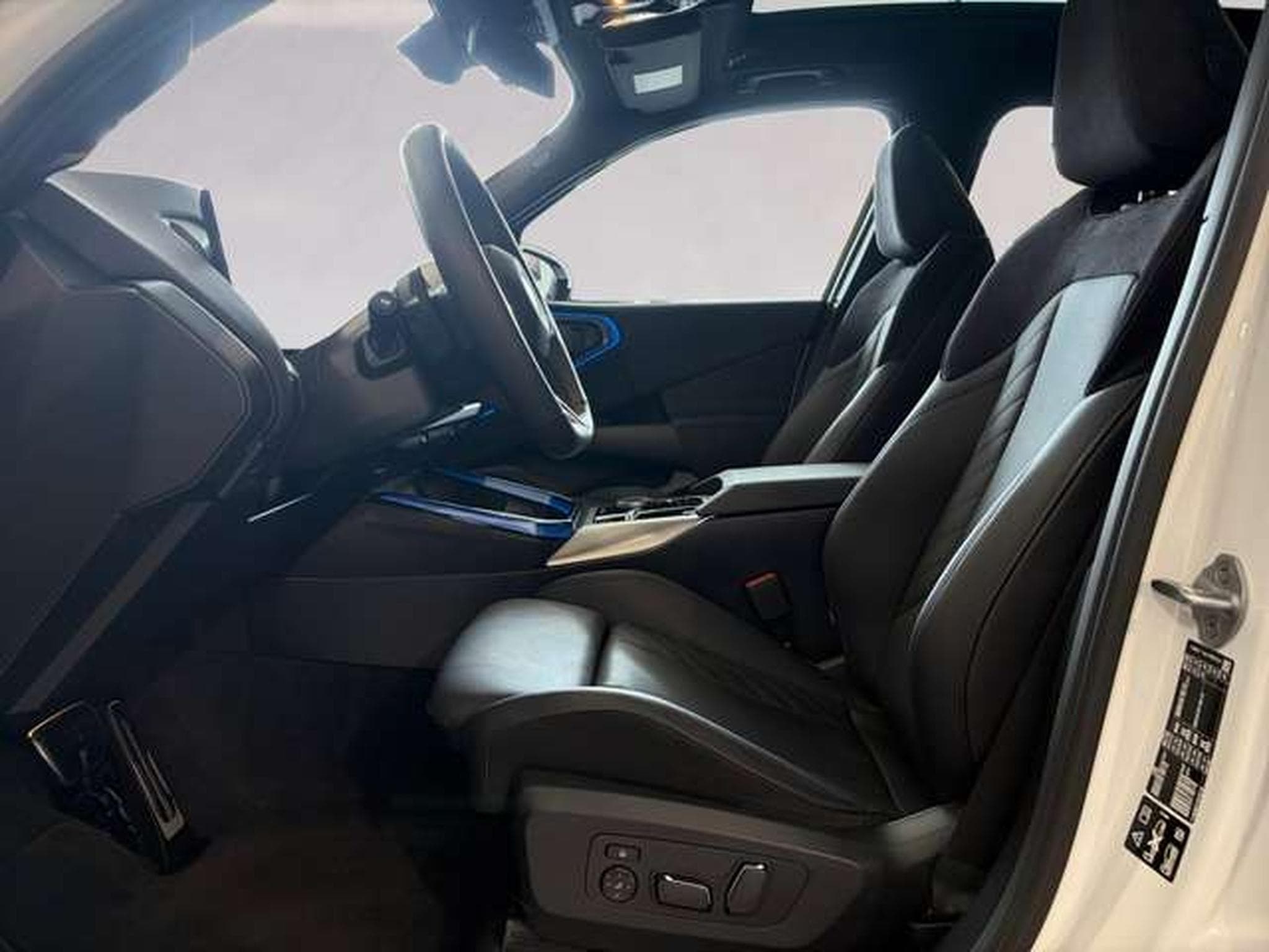 BMW X3 xDrive20i HK HiFi DAB LED Shz (2025) - Foto 8