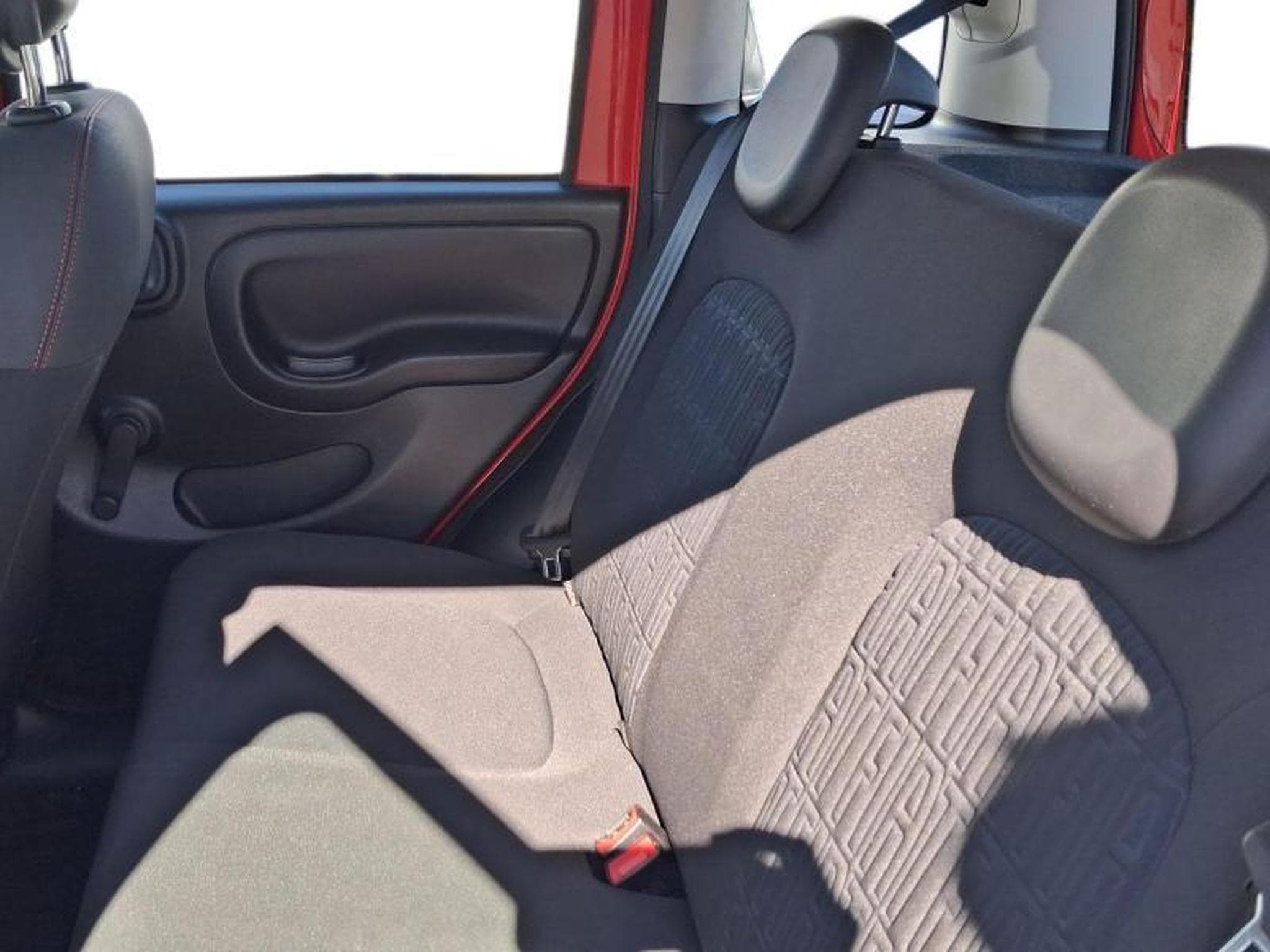 Fiat Panda RED 4Q (2022) - Foto 11
