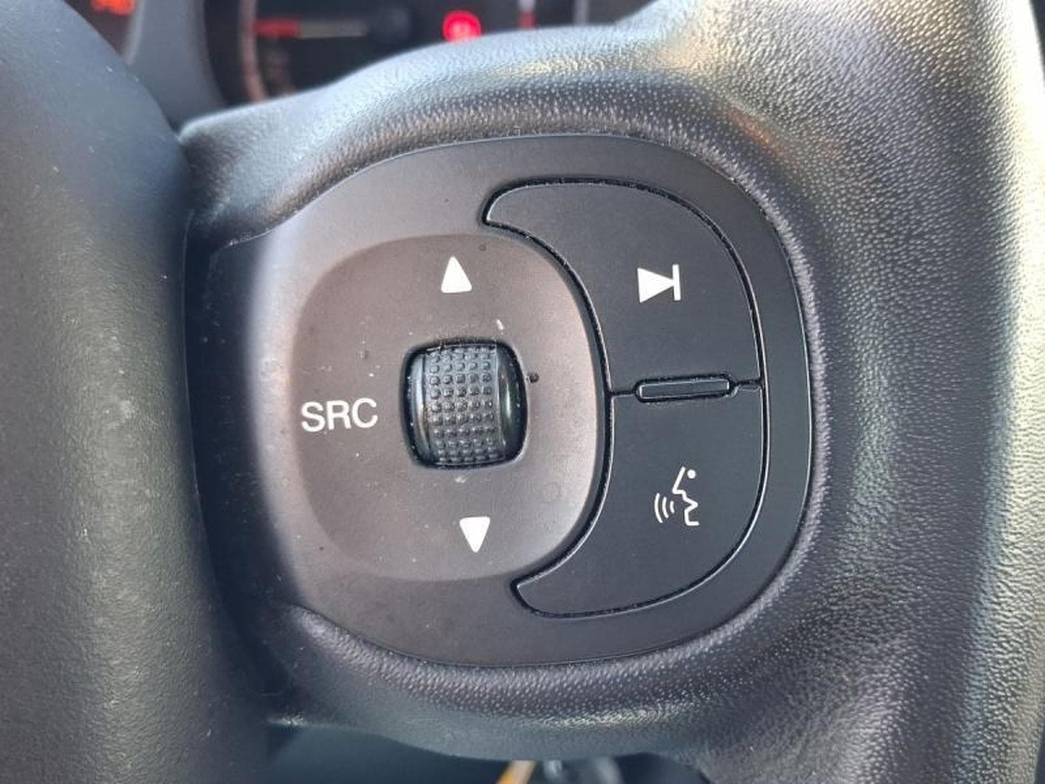 Fiat Panda RED 4Q (2022) - Foto 18