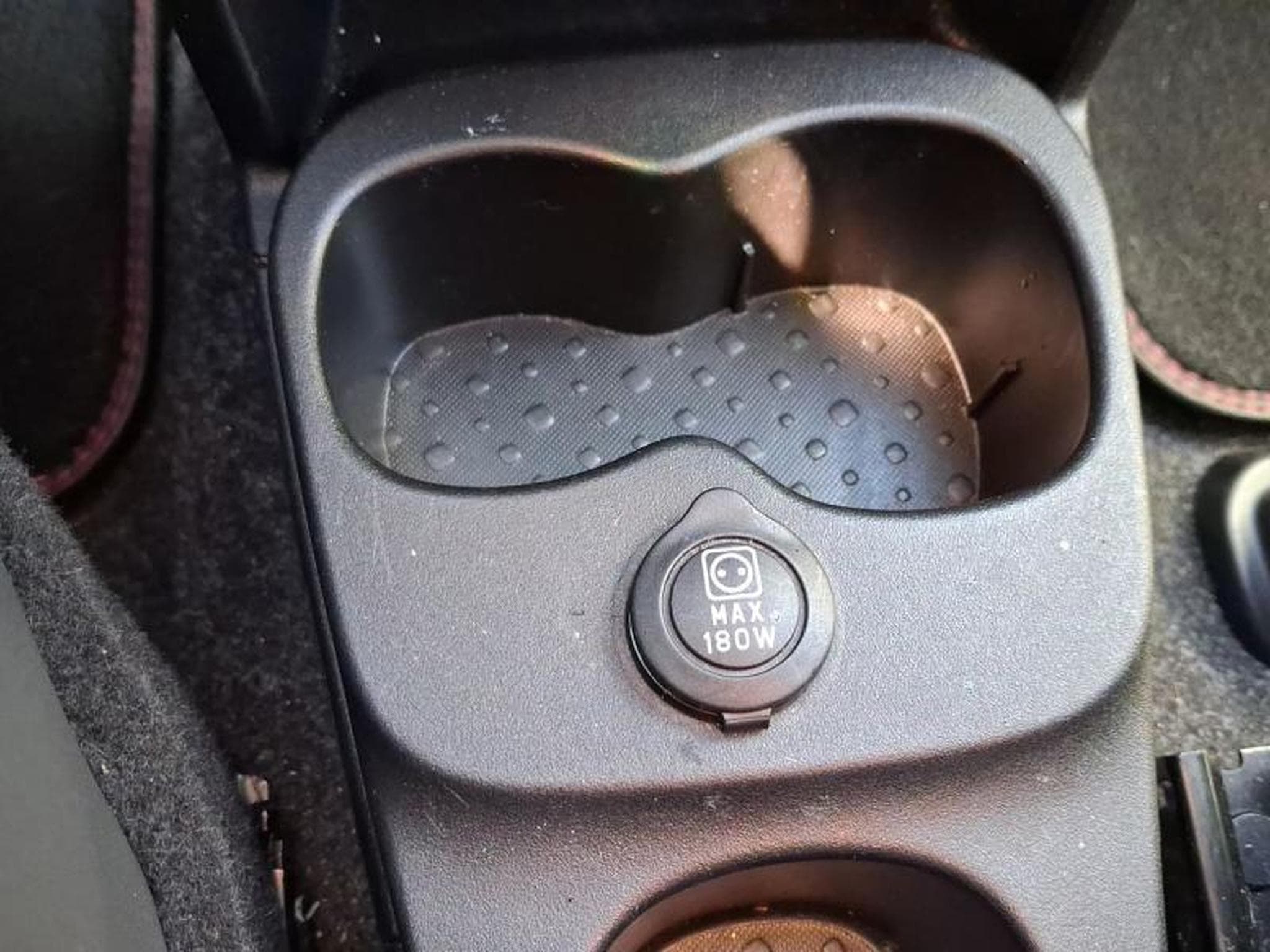 Fiat Panda RED 4Q (2022) - Foto 23