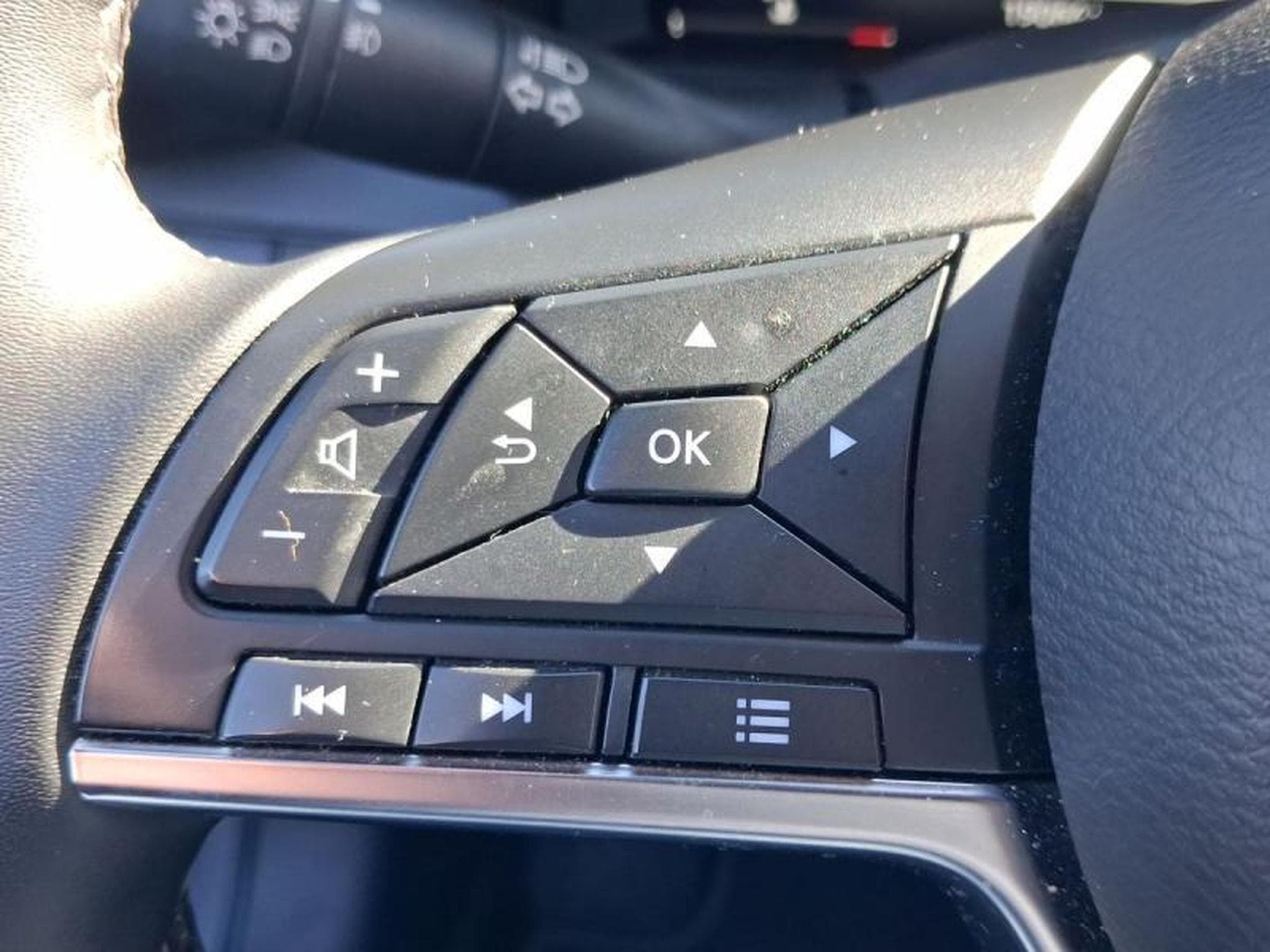 Nissan Juke (2024) - Foto 20