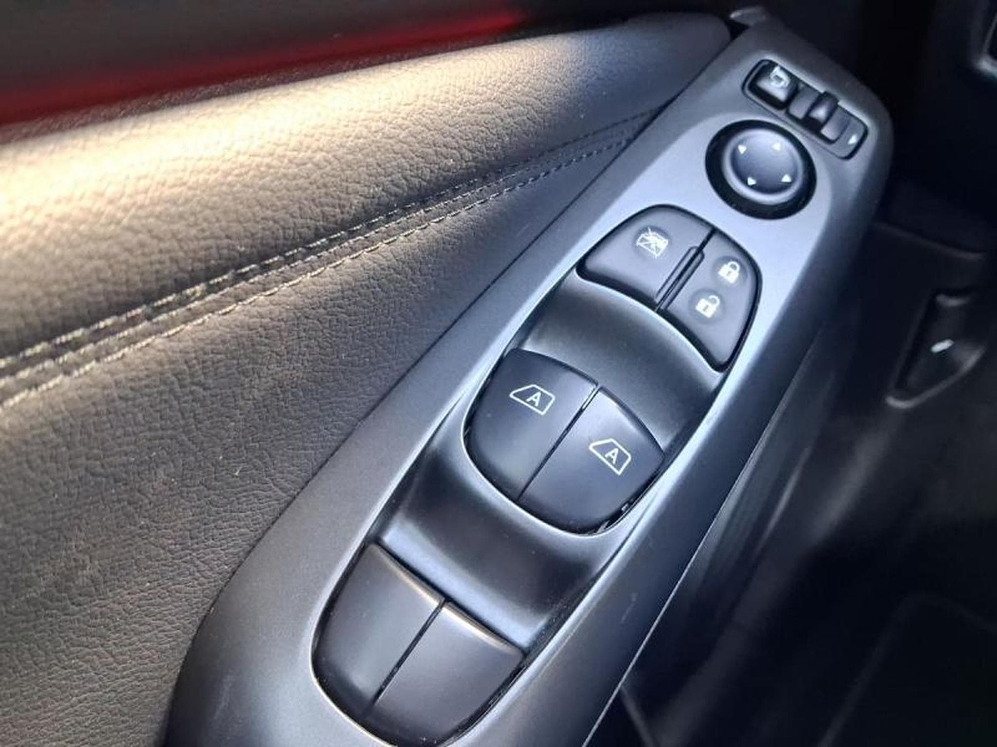 Nissan Juke ACENTA + CONFORT PACK (2024) - Foto 22