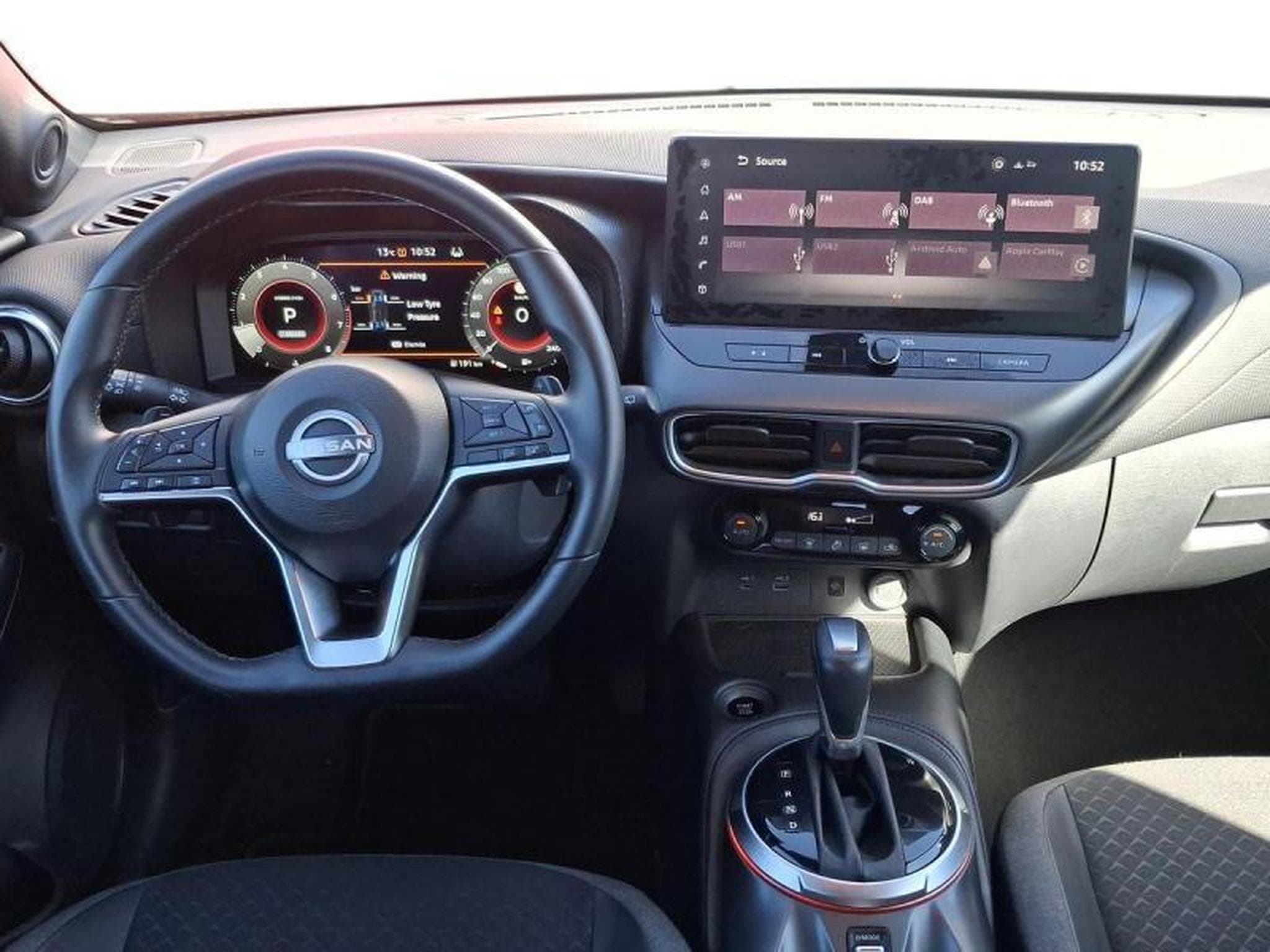 Nissan Juke ACENTA + CONFORT PACK (2024) - Foto 8