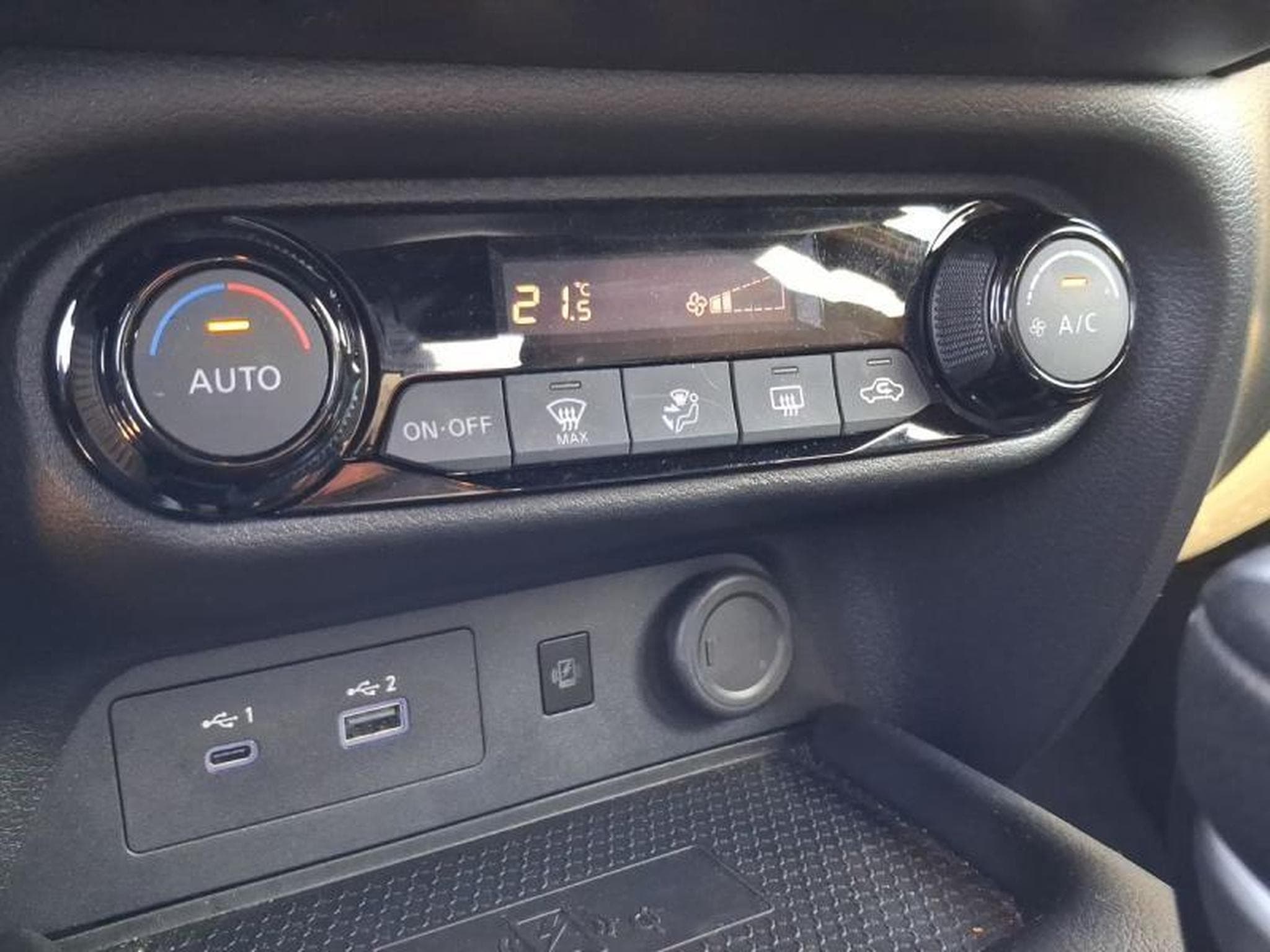 Nissan Juke N-DESIGN (2024) - Foto 16