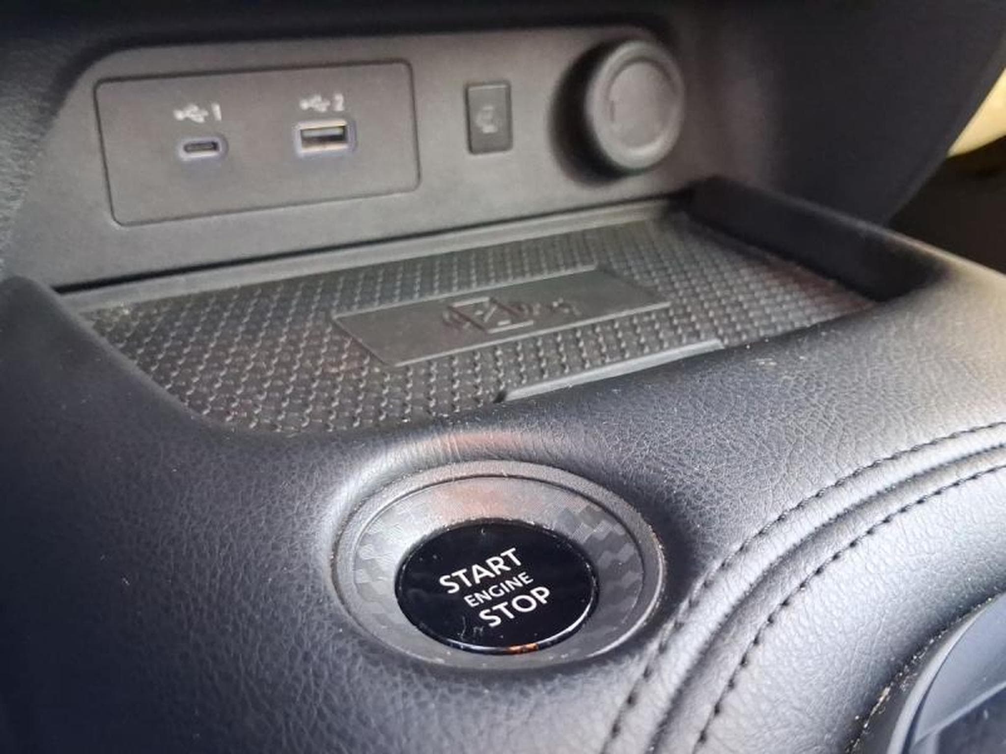 Nissan Juke N-DESIGN (2024) - Foto 23