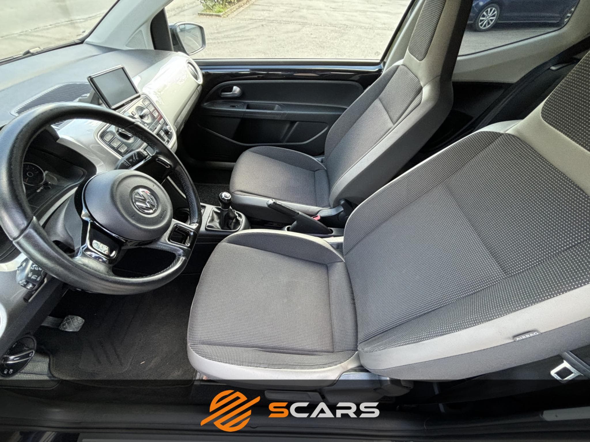 VW UP 1.0 (2012) - Foto 10