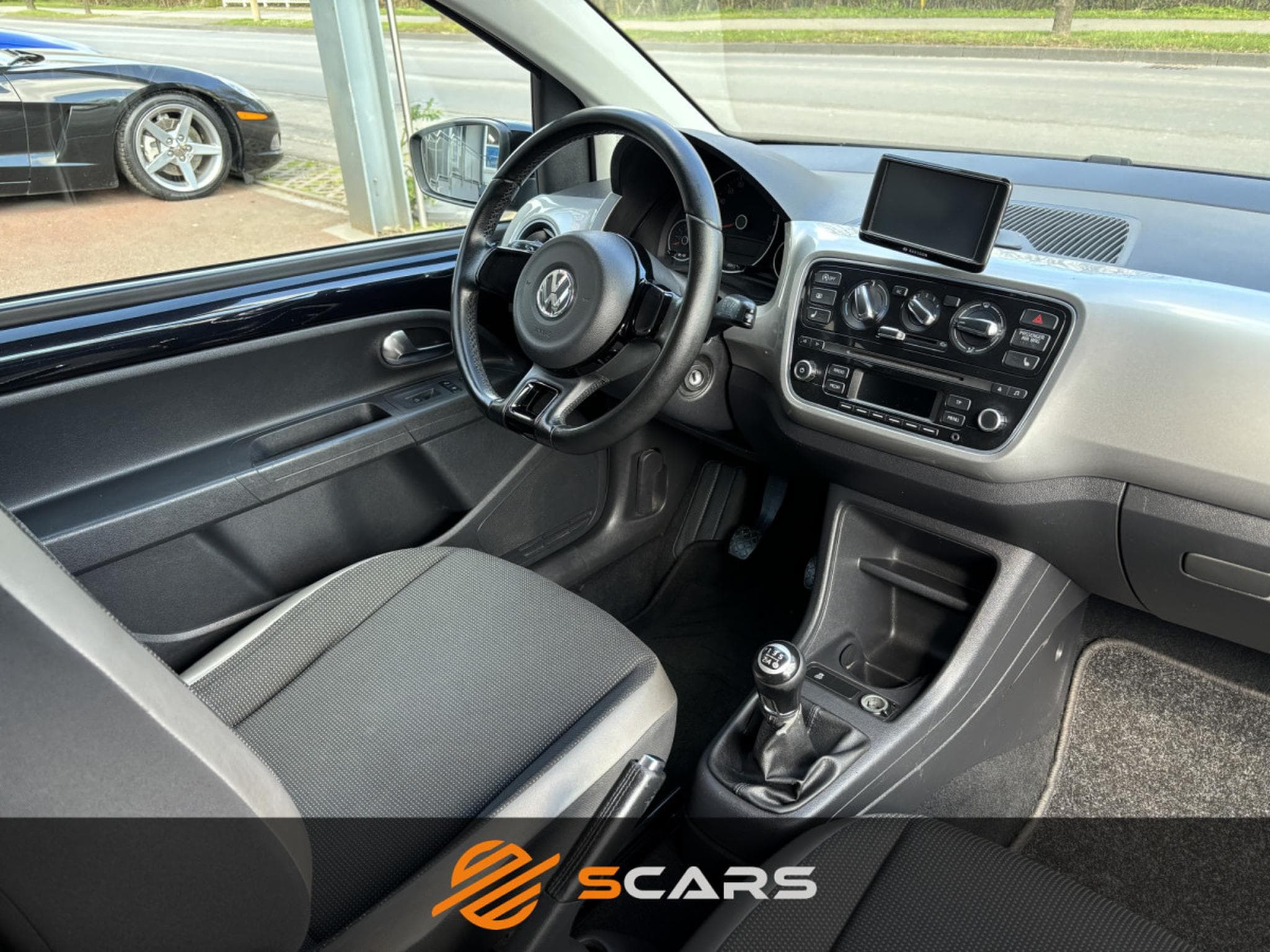 VW UP 1.0 (2012) - Foto 12