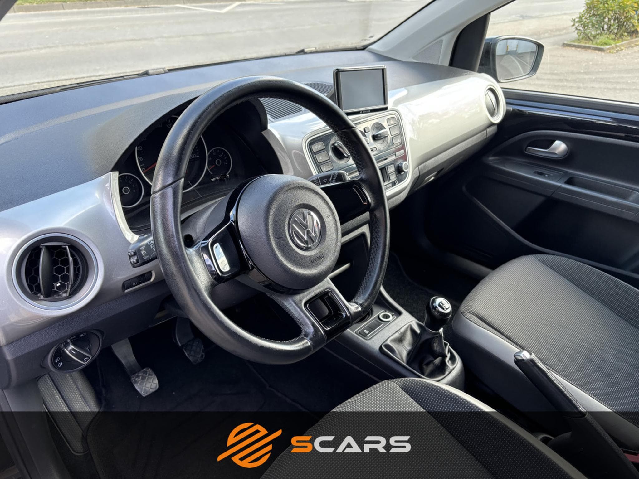 VW UP 1.0 (2012) - Foto 9