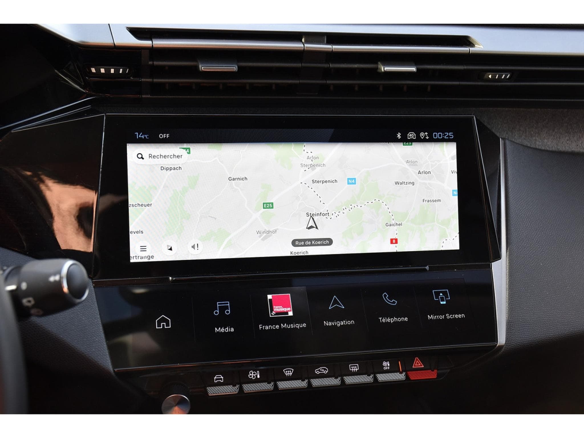 Peugeot 308 1.2 PureTech Allure EAT8 GPS LANE CAM 1° MAIN (2024) - Foto 10