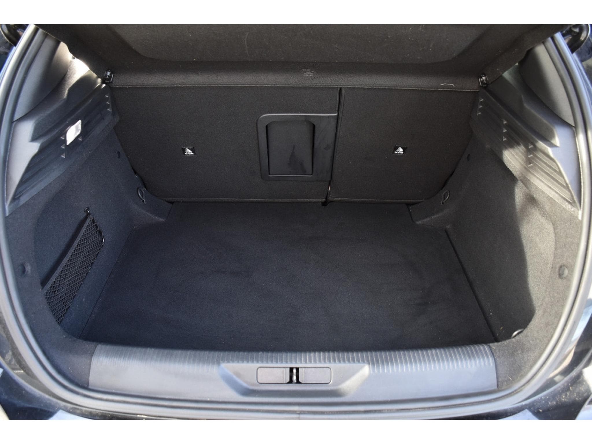 Peugeot 308 1.2 PureTech Allure EAT8 GPS LANE CAM 1° MAIN (2024) - Foto 22