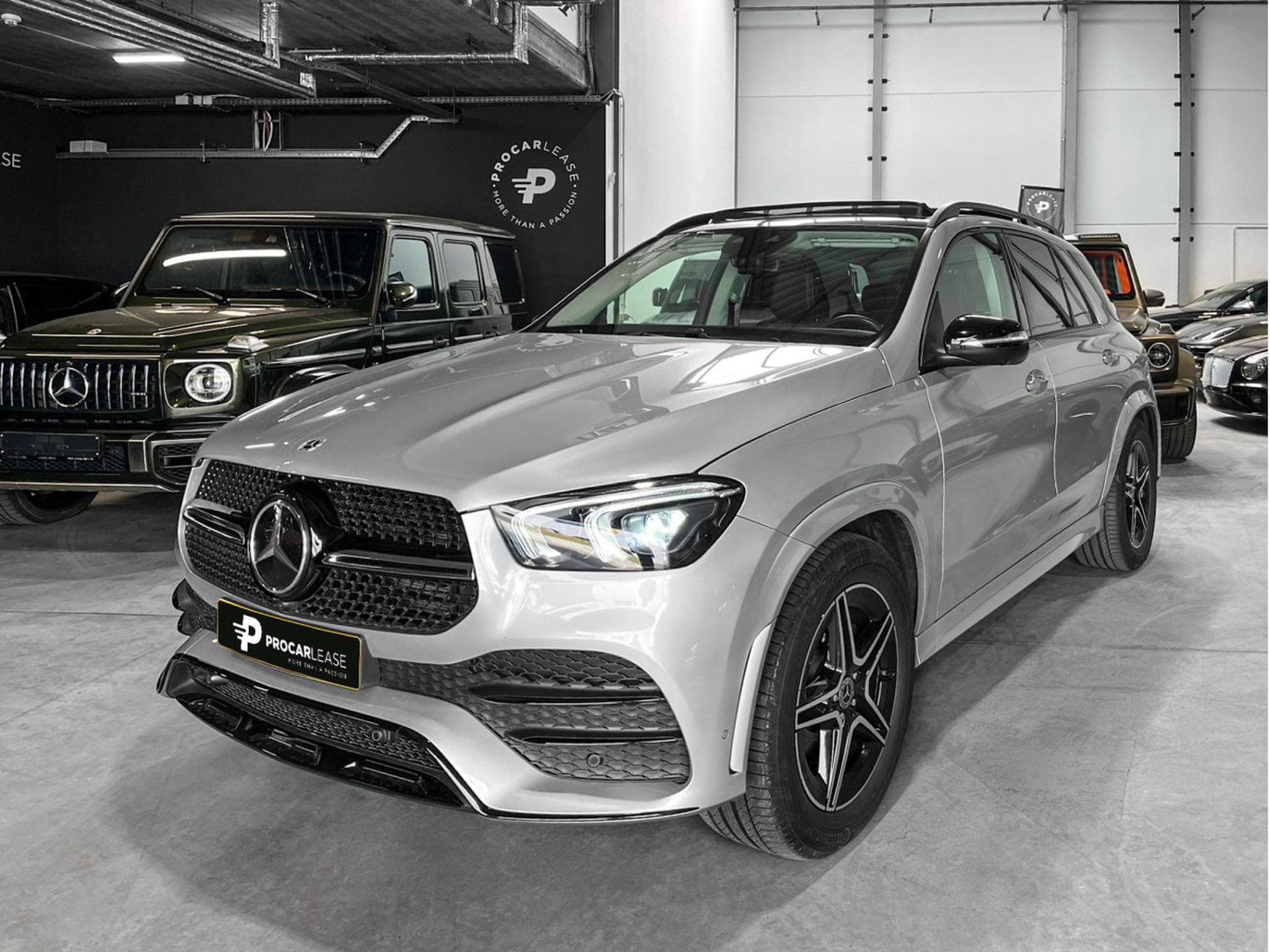 Mercedes GLE 400 D AMG/ 4Matic /AMG/PANORAMA/ BURMESTER/360/ (2023) - Foto 1