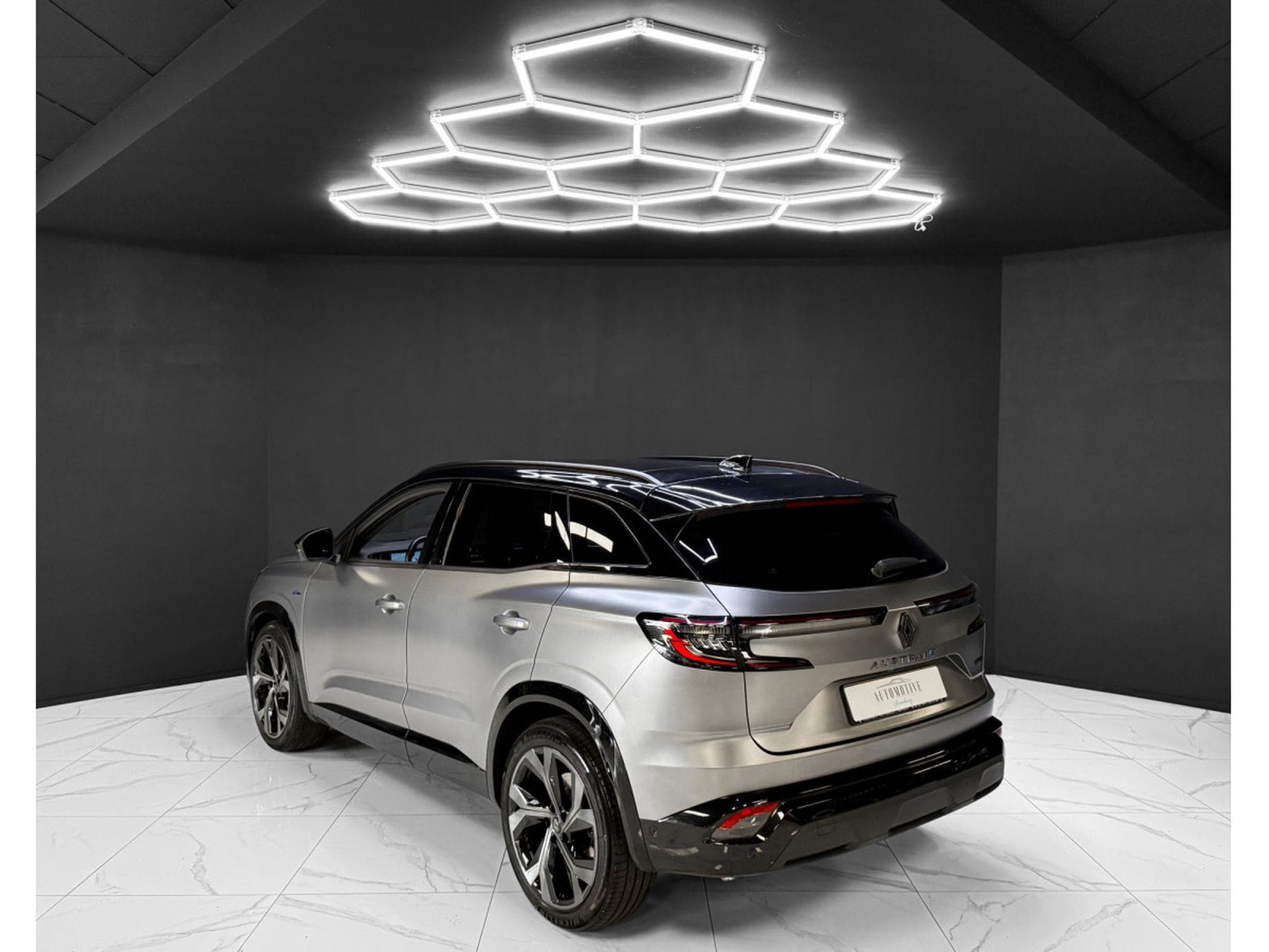 Renault Austral Iconic Esprit Alpine Mild Hybrid (2023) - Photo 3