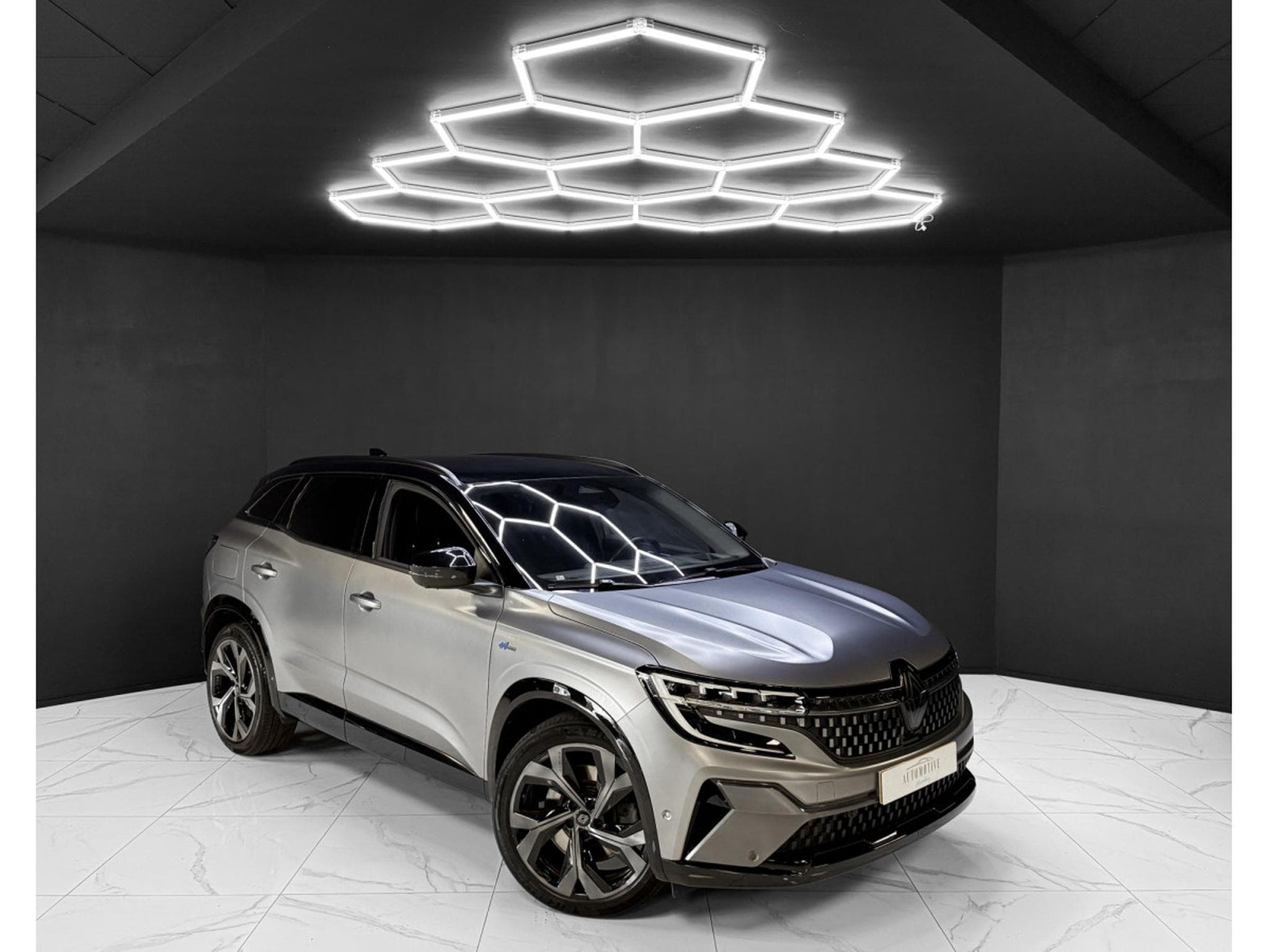 Renault Austral Iconic Esprit Alpine Mild Hybrid (2023) - Photo 7