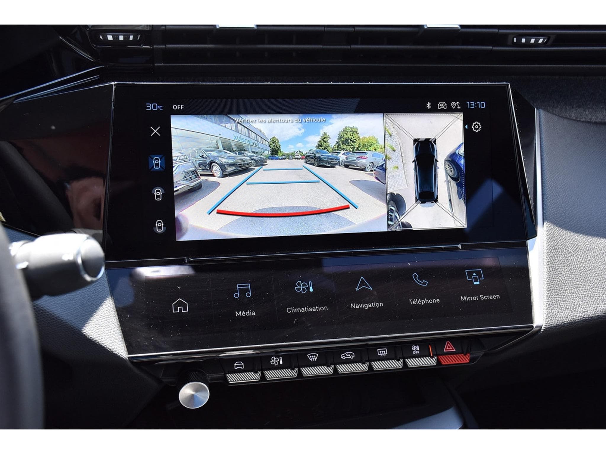 Peugeot 408 1.2 PureTech Allure EAT8 SG CHFF LANE CAM360 JA19 1° MAIN (2024) - Foto 19